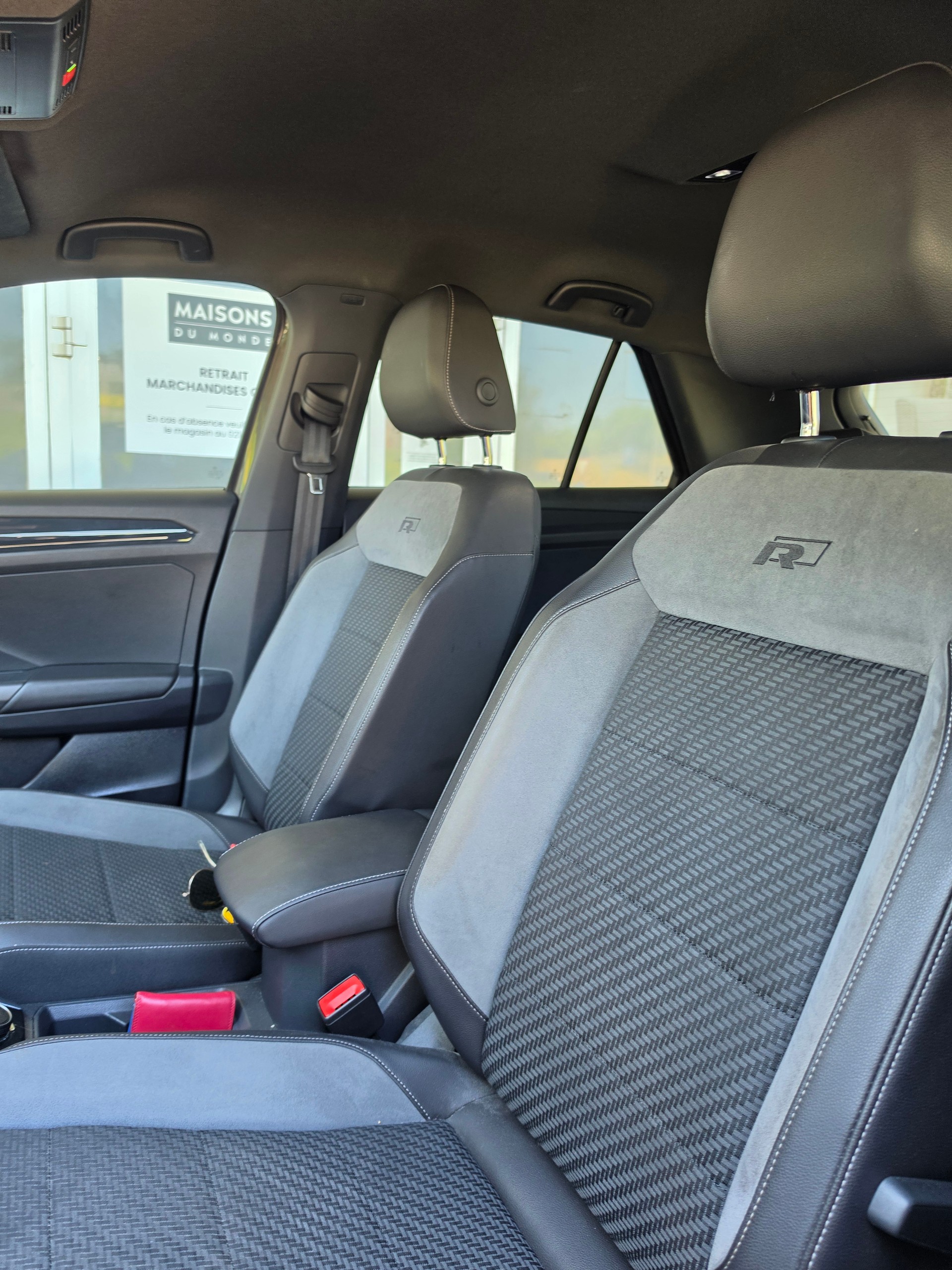 VW T-Roc 2.0 TSI Sport DSG 4Motion-image-13