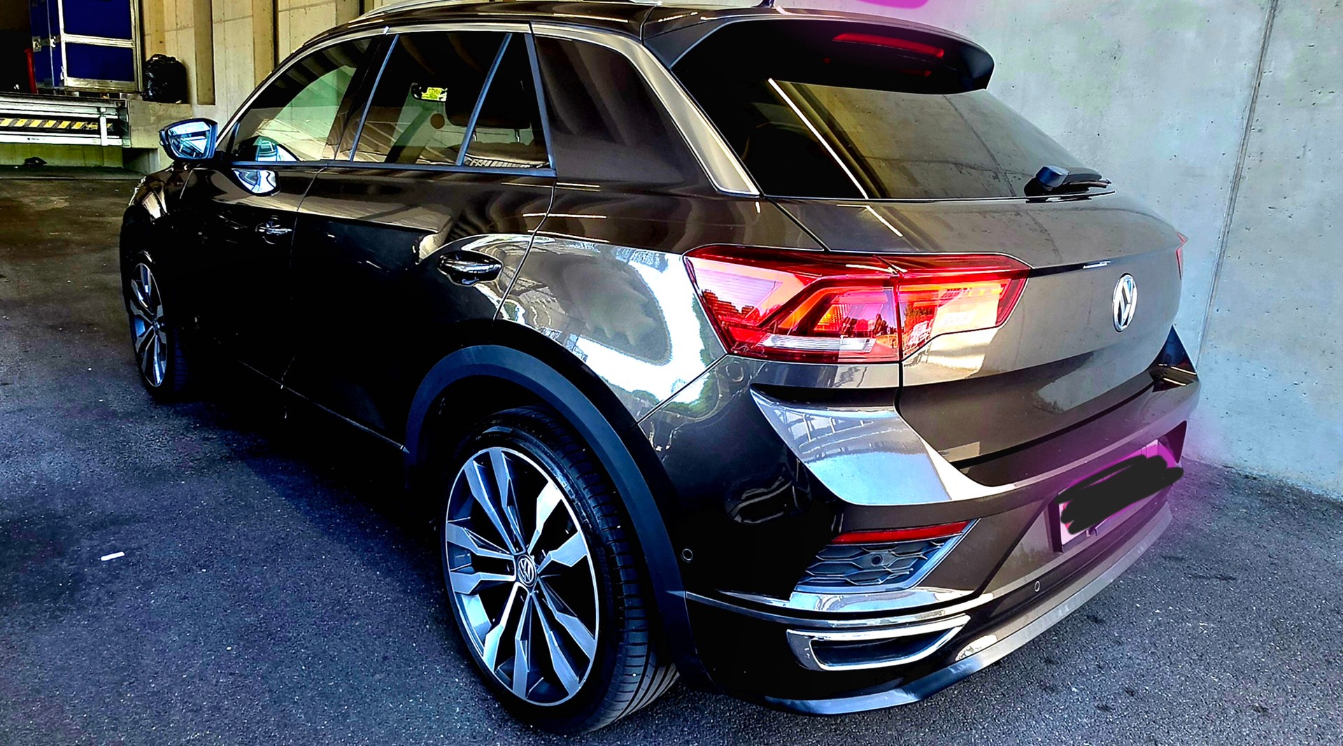 VW T-Roc 2.0 TSI Sport DSG 4Motion-image-4