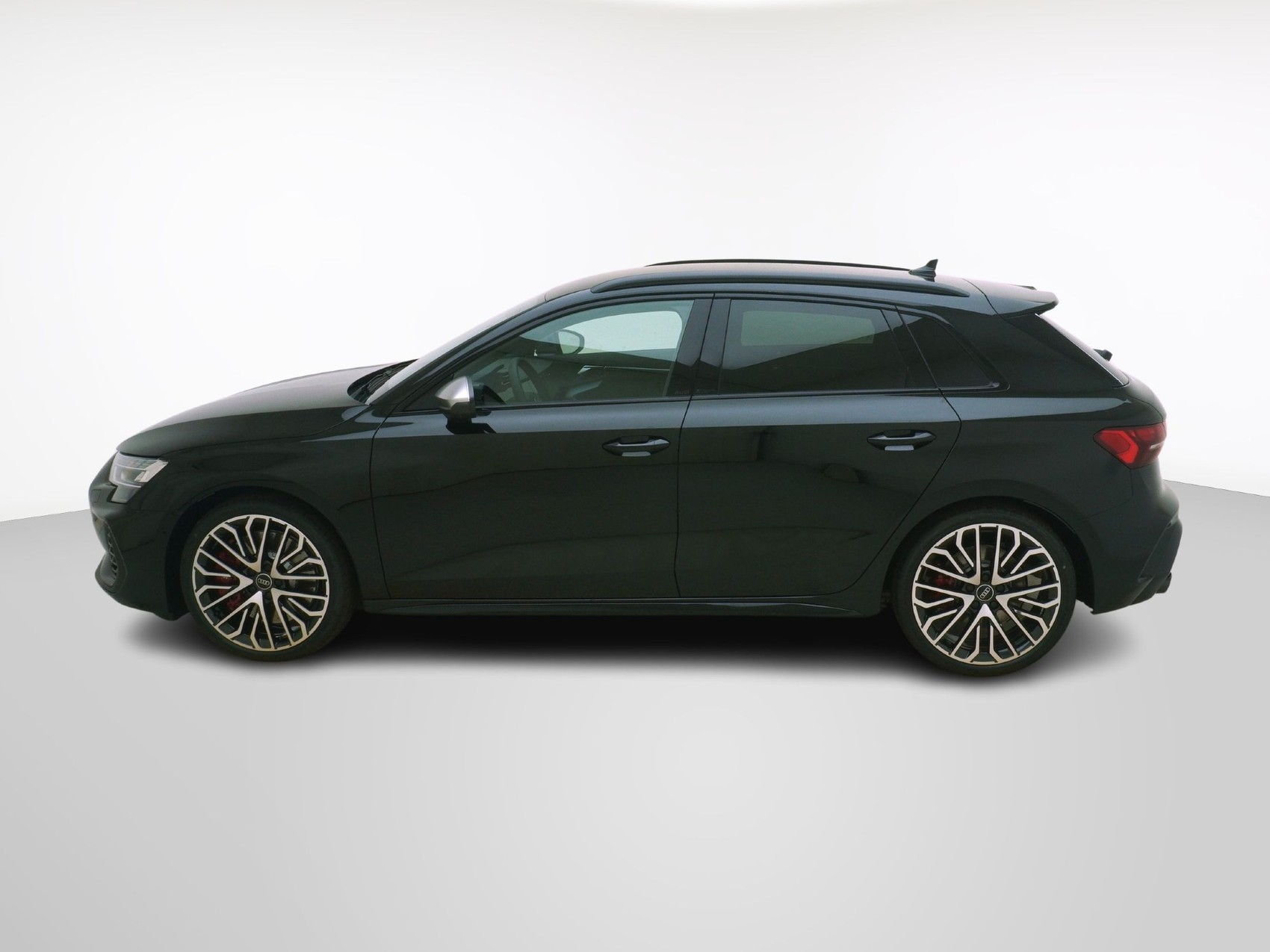 AUDI S3 Sportback 2.0 T FSI quattro S-Tronic-showroom-element-1