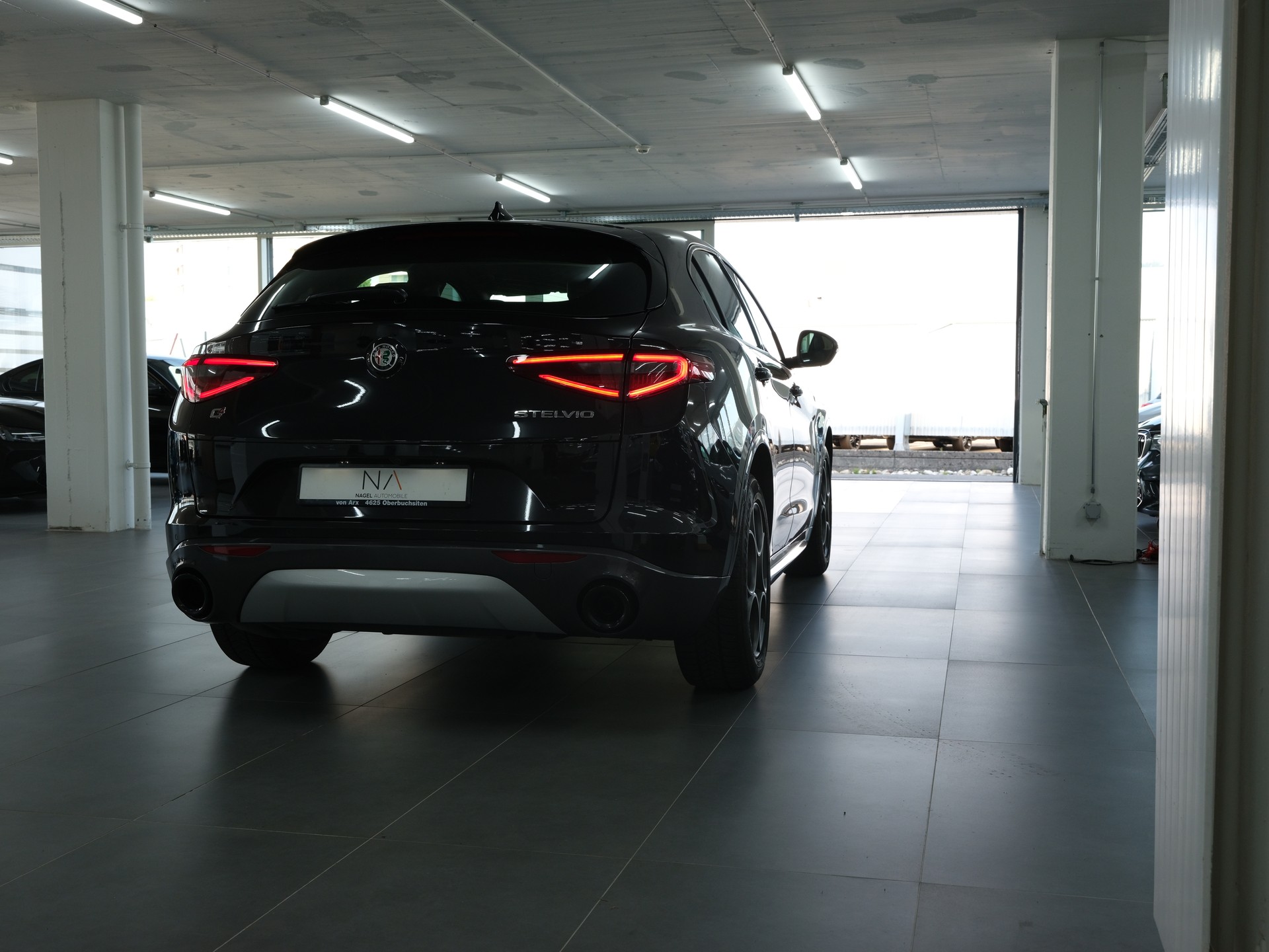 ALFA ROMEO Stelvio 2.2JTDM Veloce Q4Automatic *Rückfahrkamera* *Panorama* *Memory Sitze*-showroom-element-2