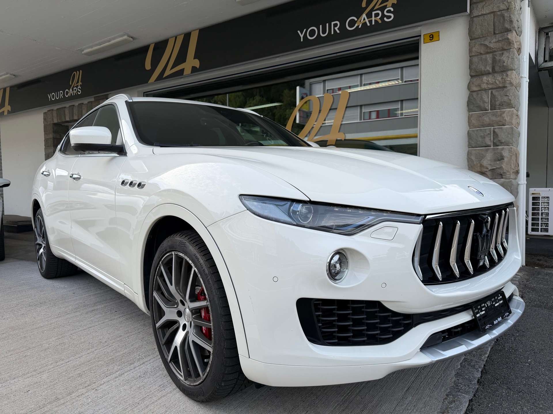 MASERATI Levante S 3.0 V6 Automatica-showroom-element-2