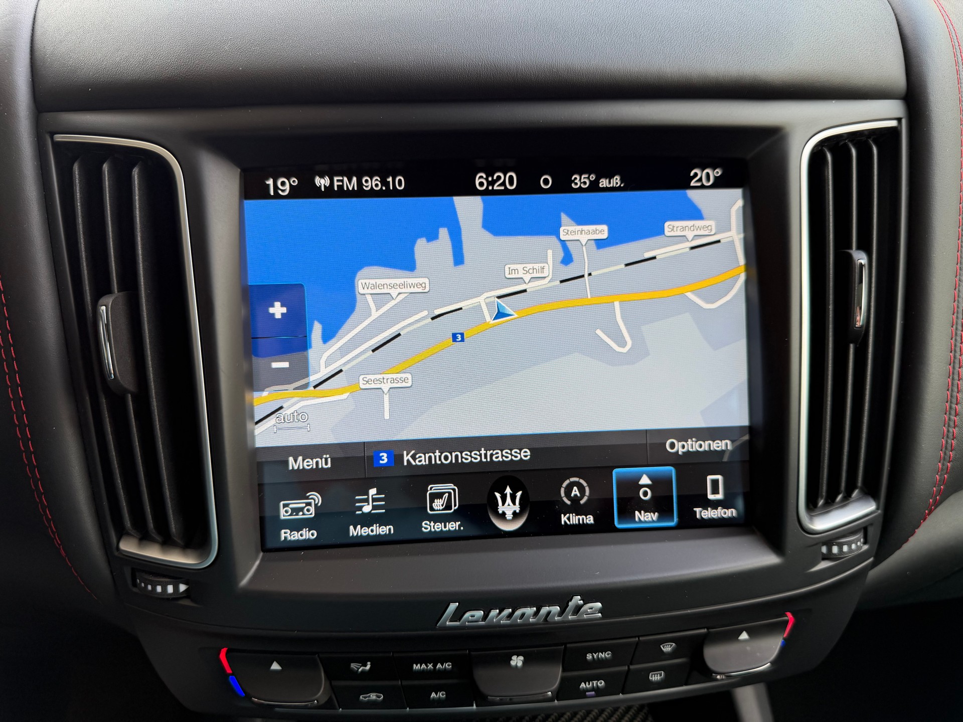 MASERATI Levante S 3.0 V6 Automatica-image-11