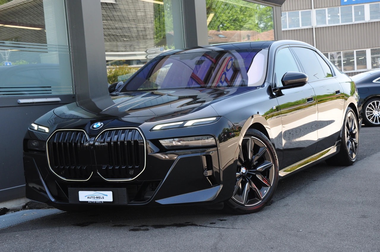 BMW 740d xDrive 48V M Sport Pro Steptronic-showroom-element-3