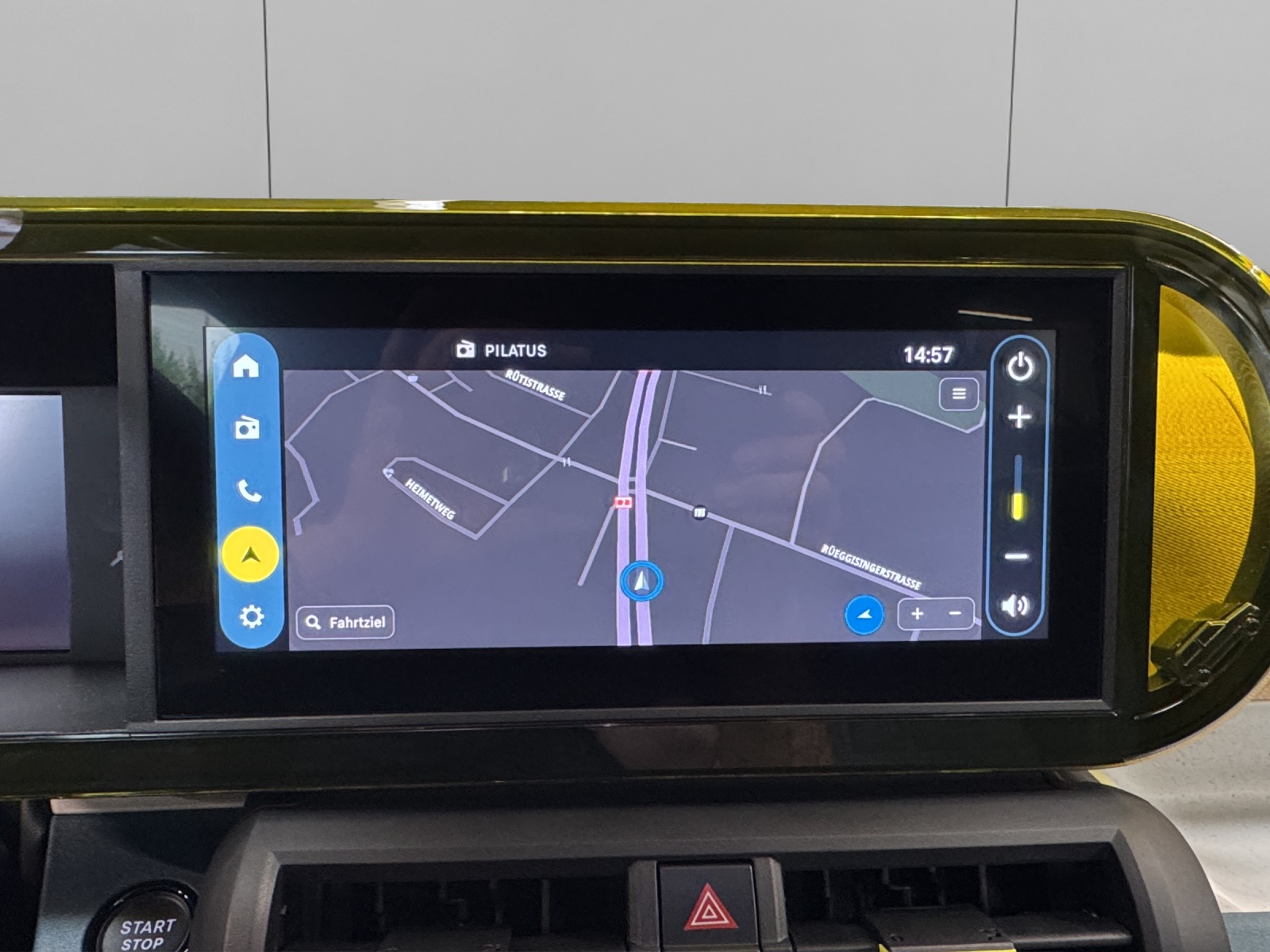 FIAT Grande Panda 1.2 Hybrid La Prima-image-9