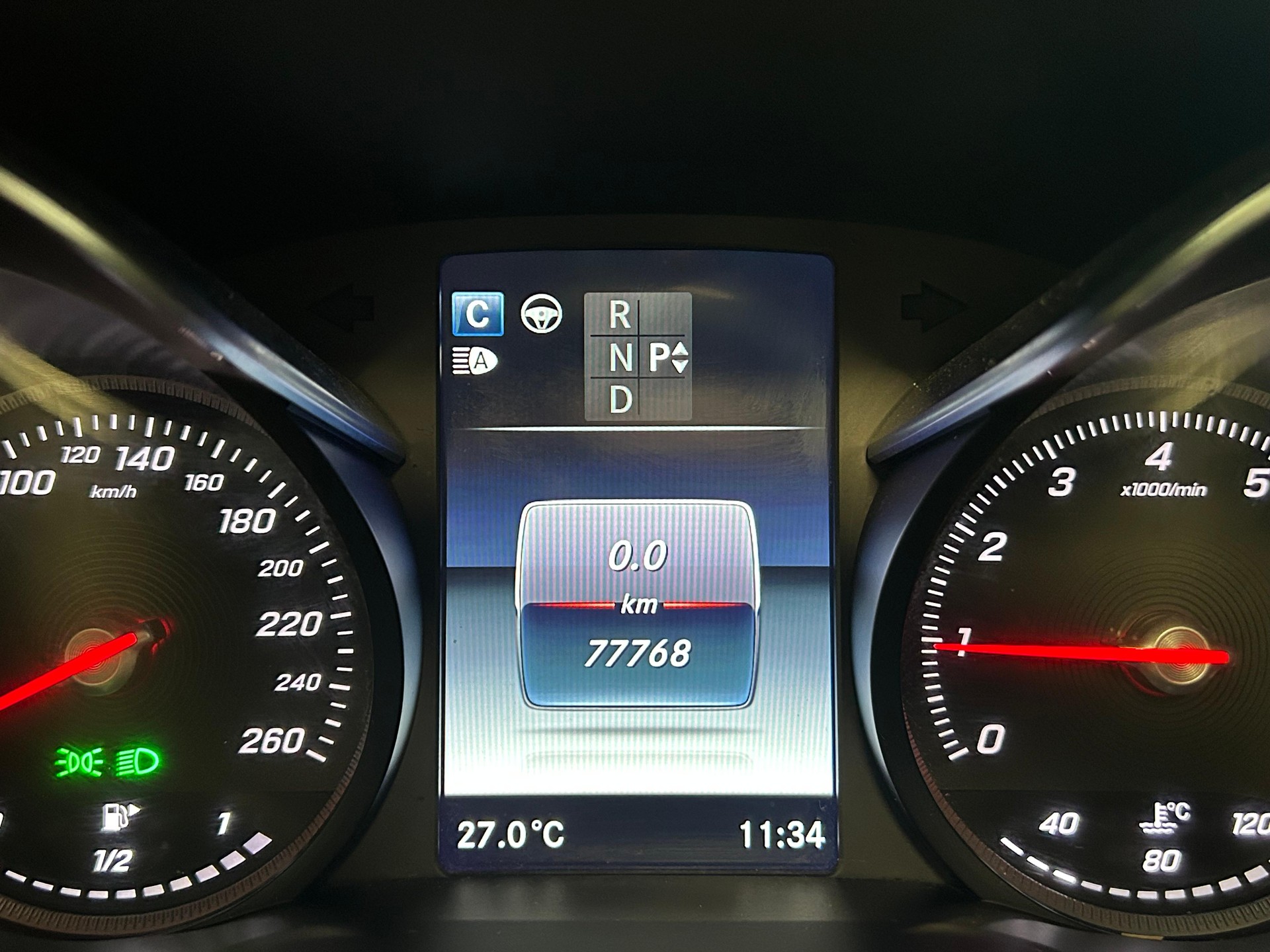 MERCEDES-BENZ GLC 250 AMG Line 4m Coupé-image-9