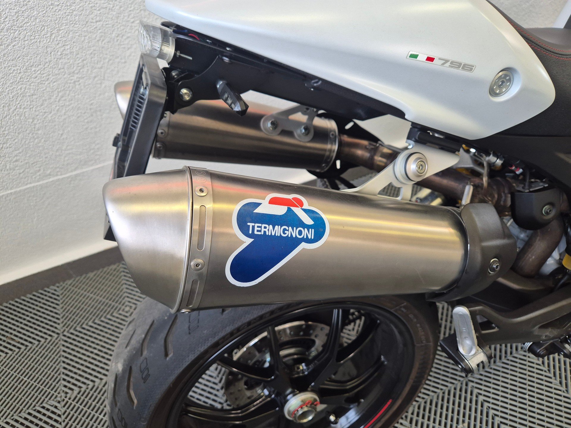 DUCATI Monster 796M ABS-image-4