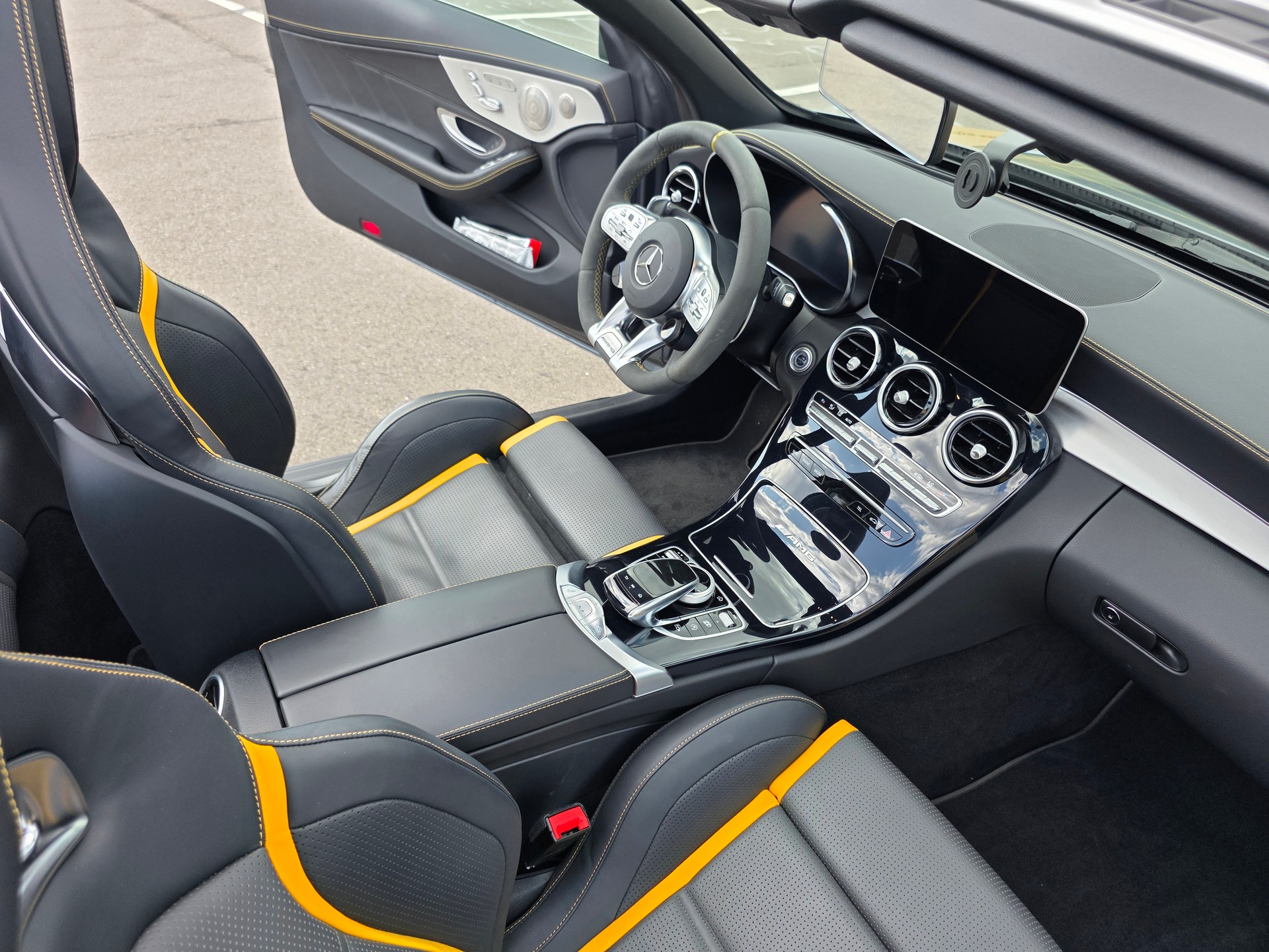MERCEDES-BENZ C 63 S AMG-image-8