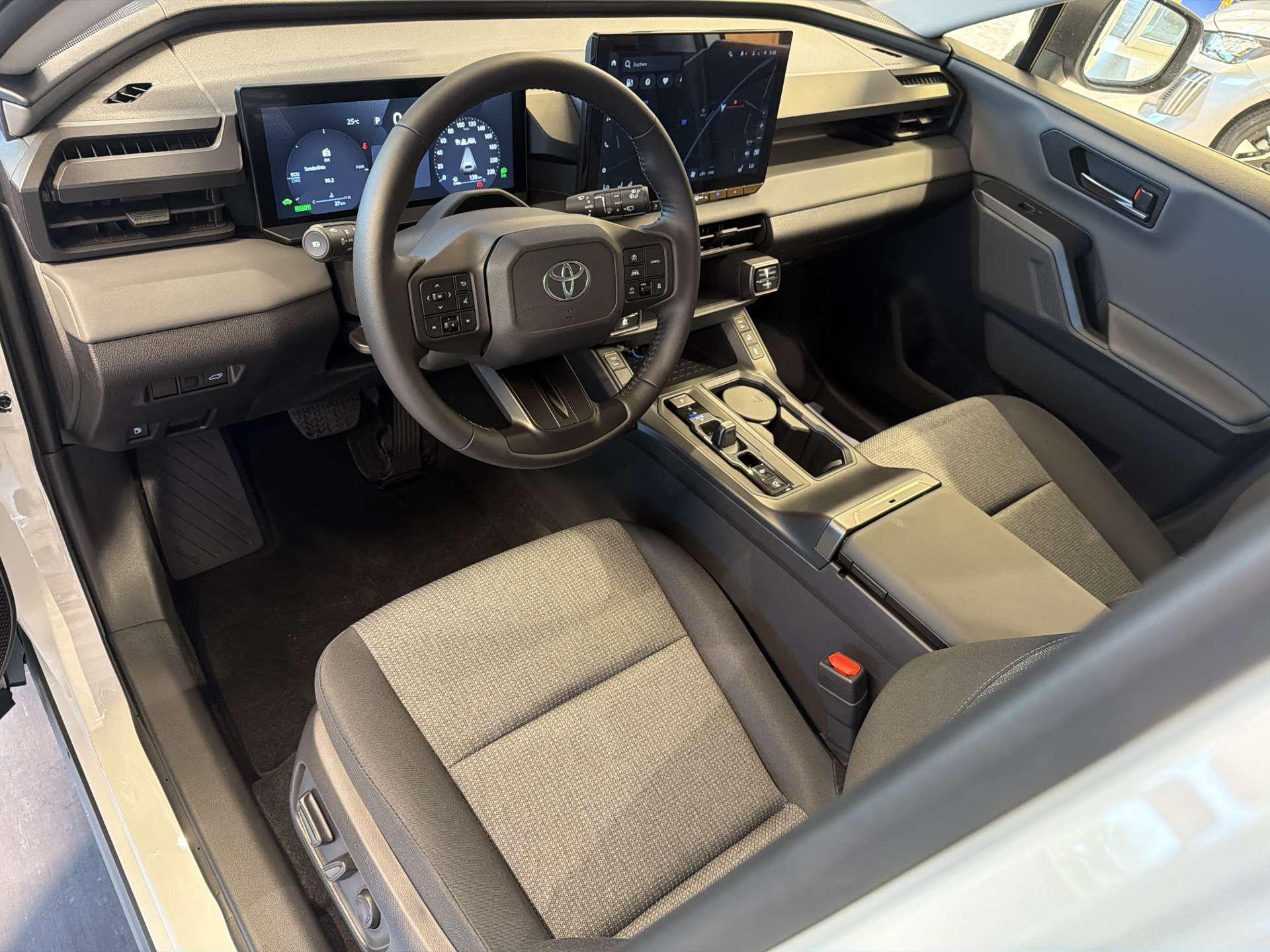TOYOTA RAV-4 2.5 HSD Trend e-CVT AWD NEUES MODELL Automat-image-5