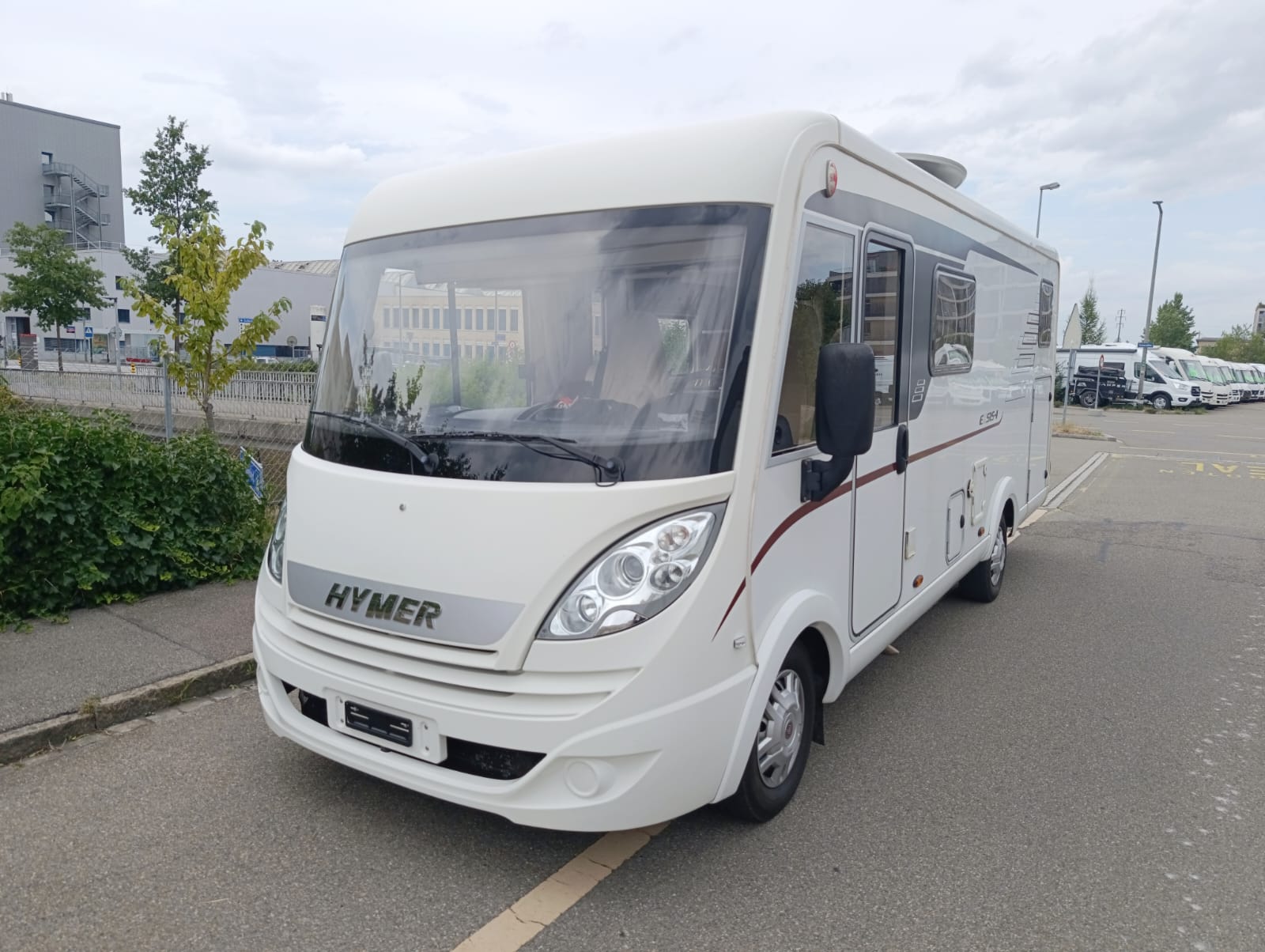 HYMER Exsis-i 578 ***Integrierter Luxus mit PKW-Führerschein ***-image-8