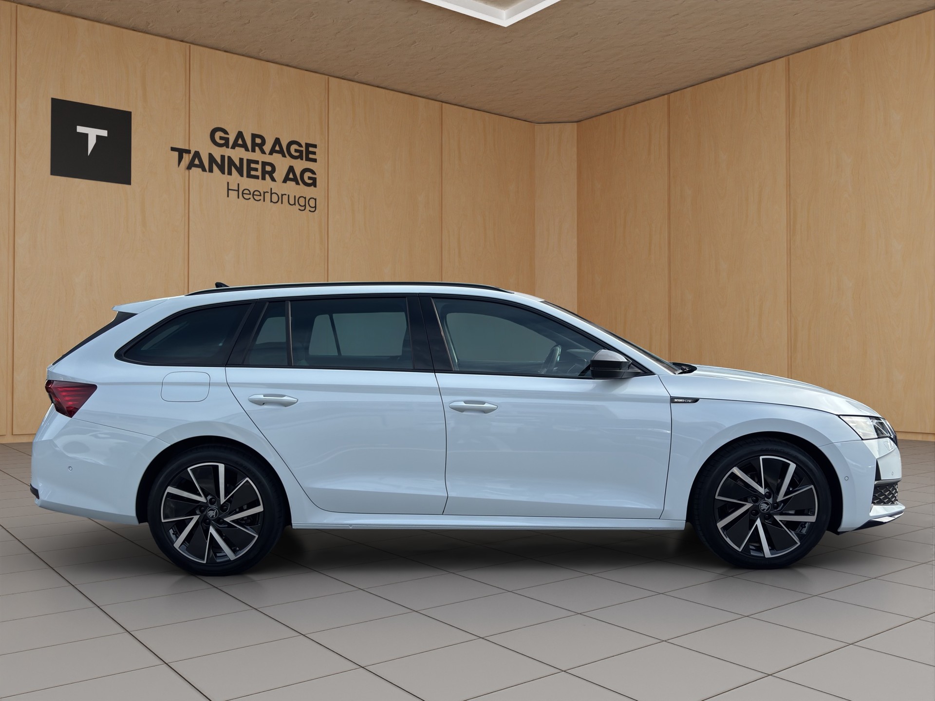 SKODA Octavia Combi 2.0 TSI DSG Sport Line 4x4-showroom-element-3