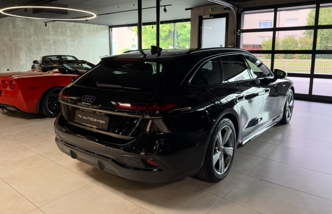AUDI A6 Avant 40 TDI S line S-tronic-image-2