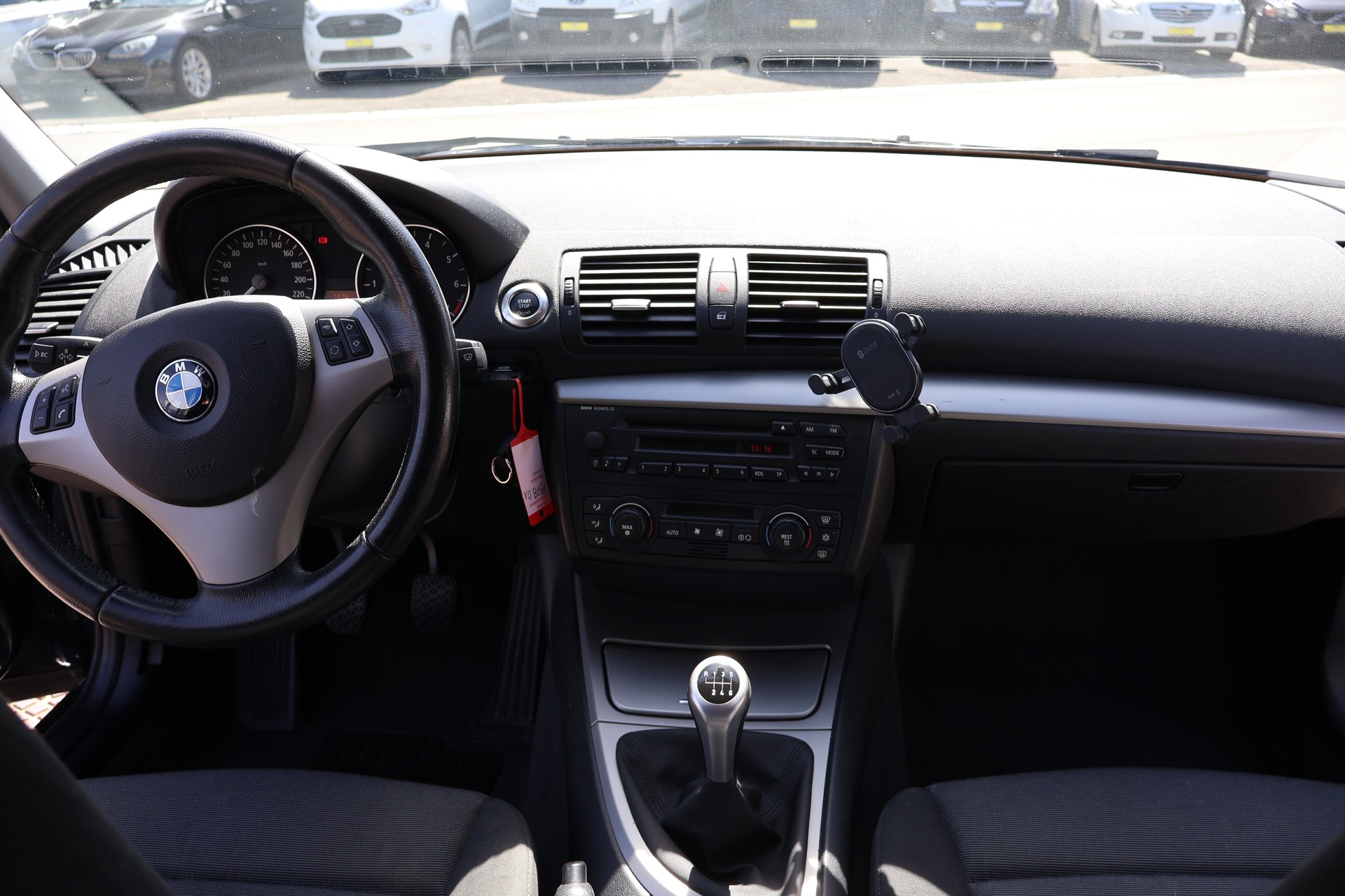 BMW 116i Access-image-9
