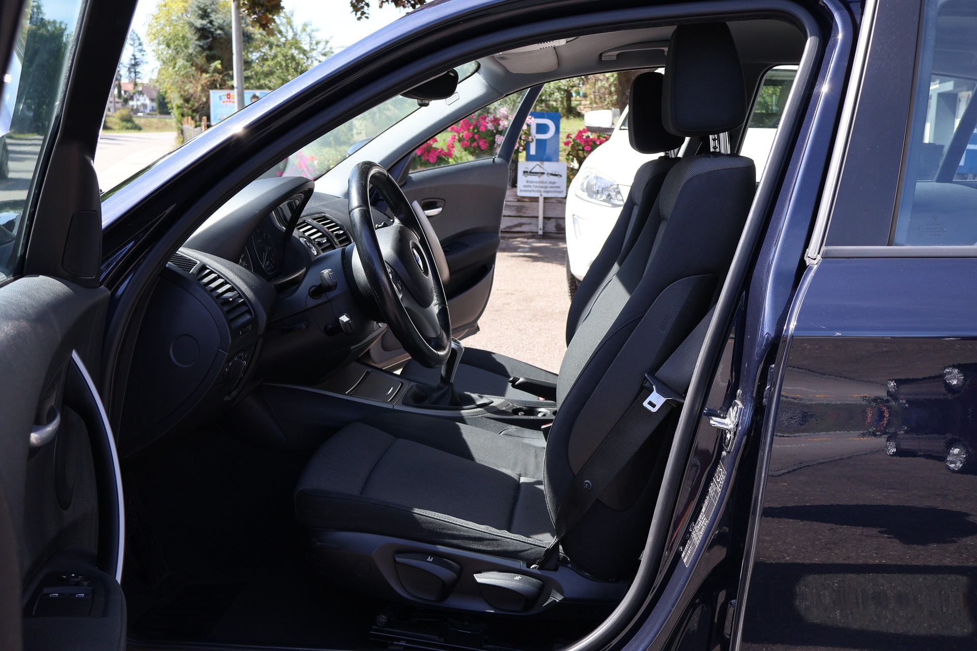 BMW 116i Access-image-10