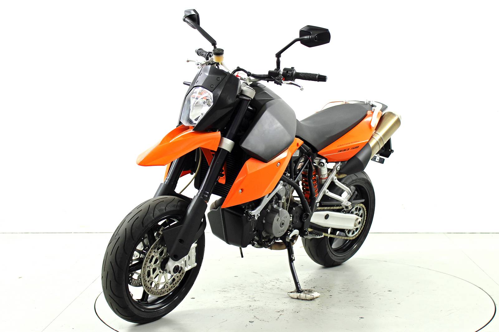 KTM 990 Supermoto R-image-2