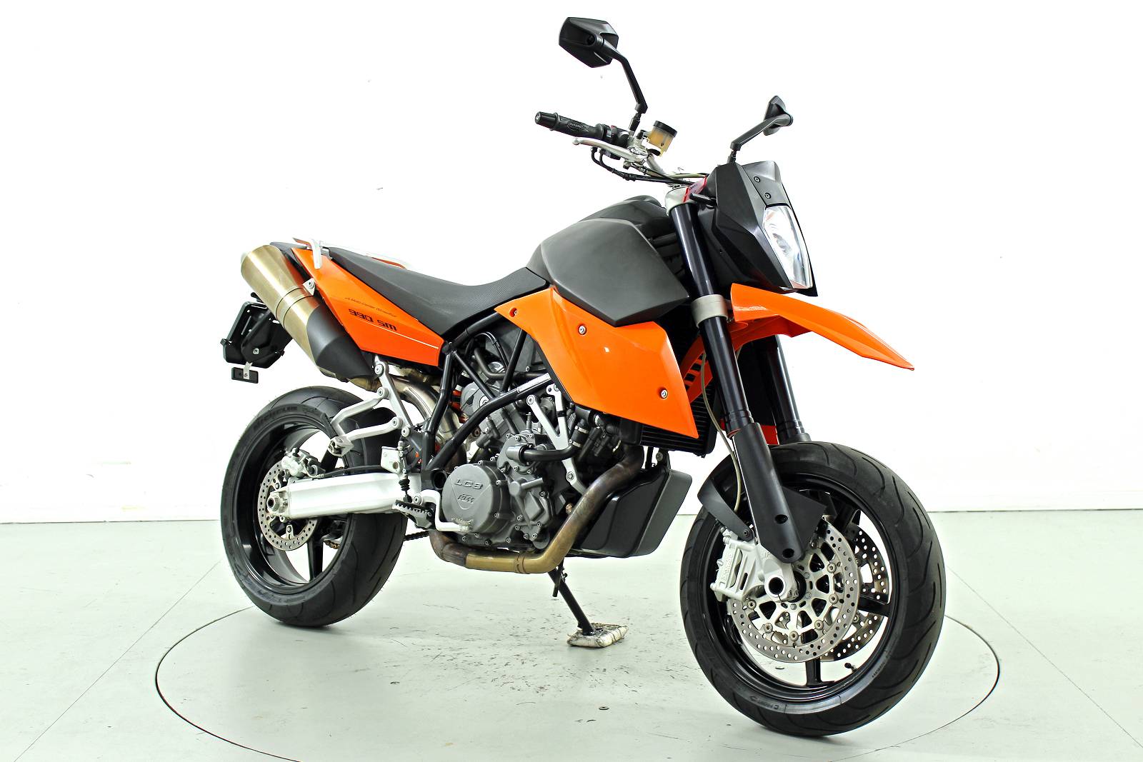KTM 990 Supermoto R-image-1