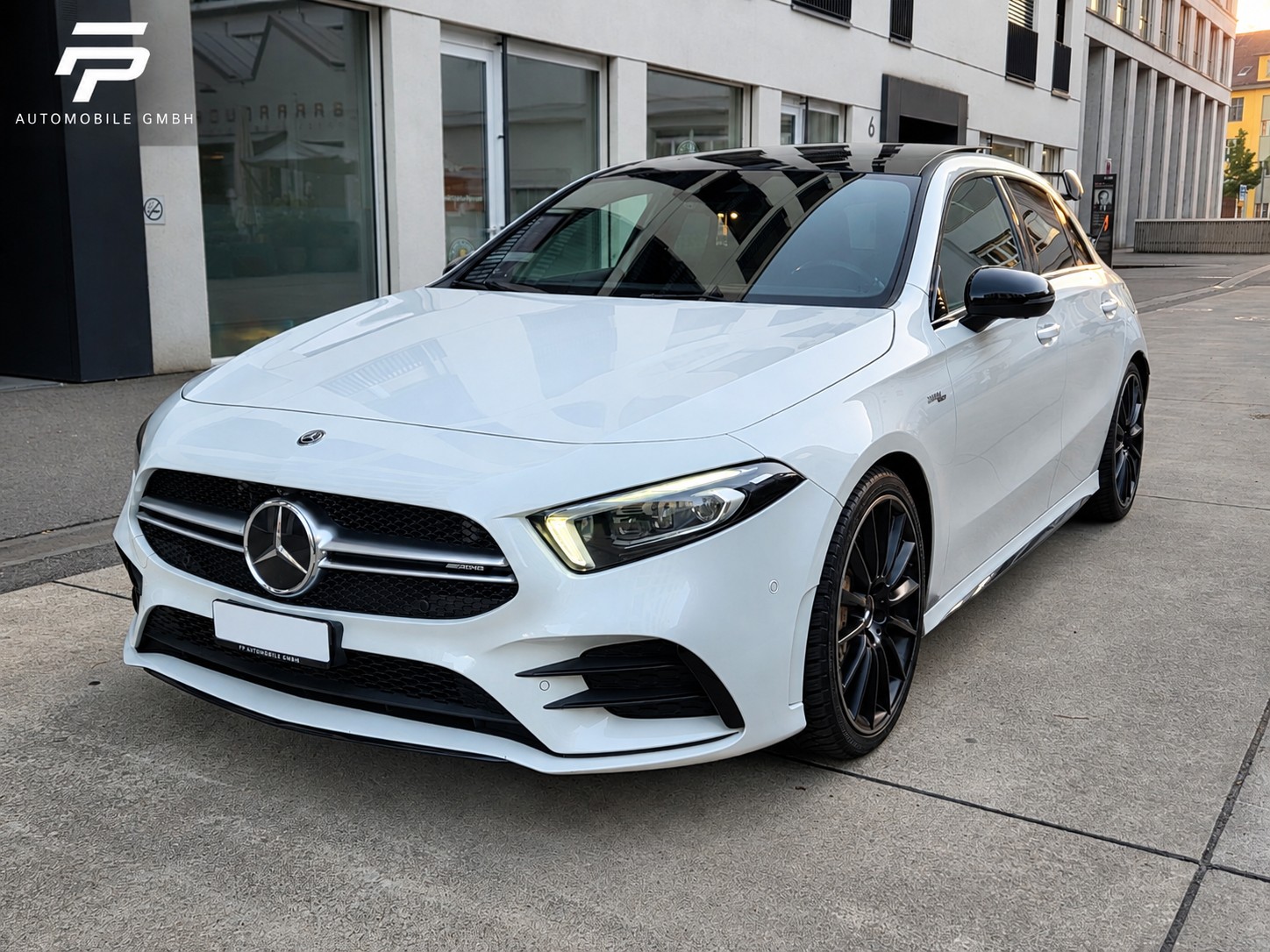 MERCEDES-BENZ A 35 AMG 4Matic Speedshift