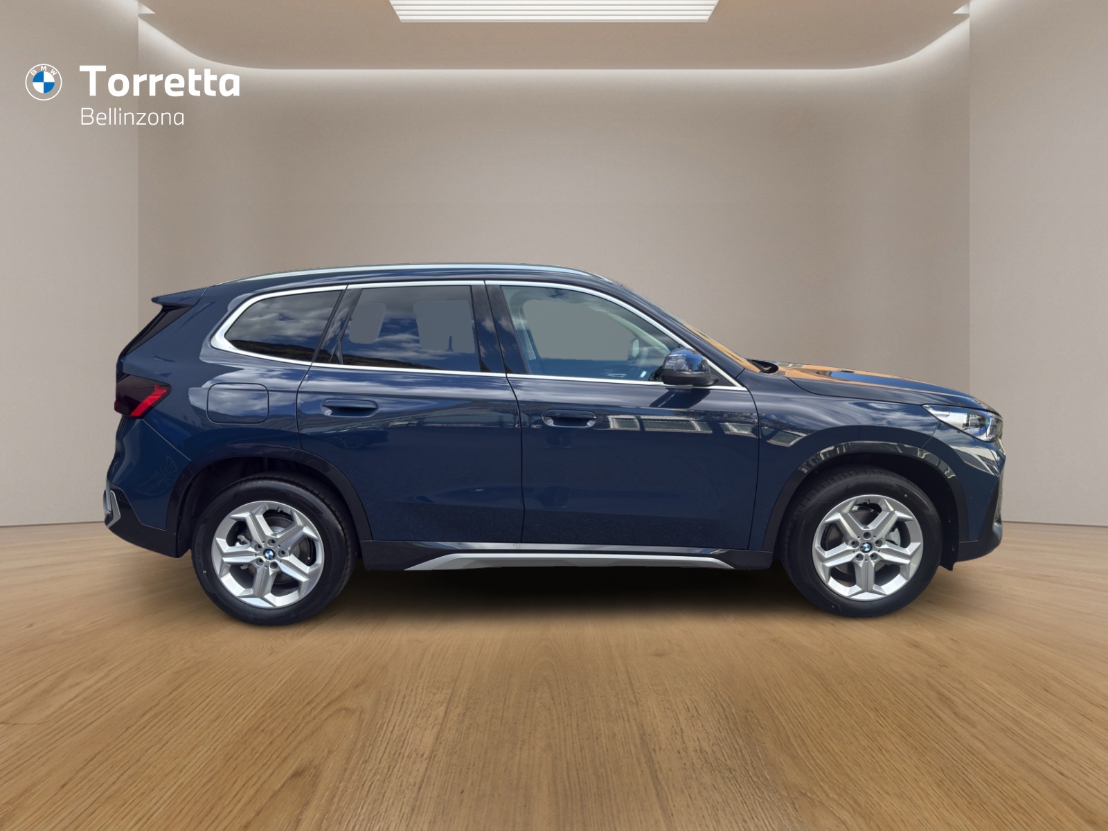 BMW X1 xDrive 20d 48V xLine-image-5