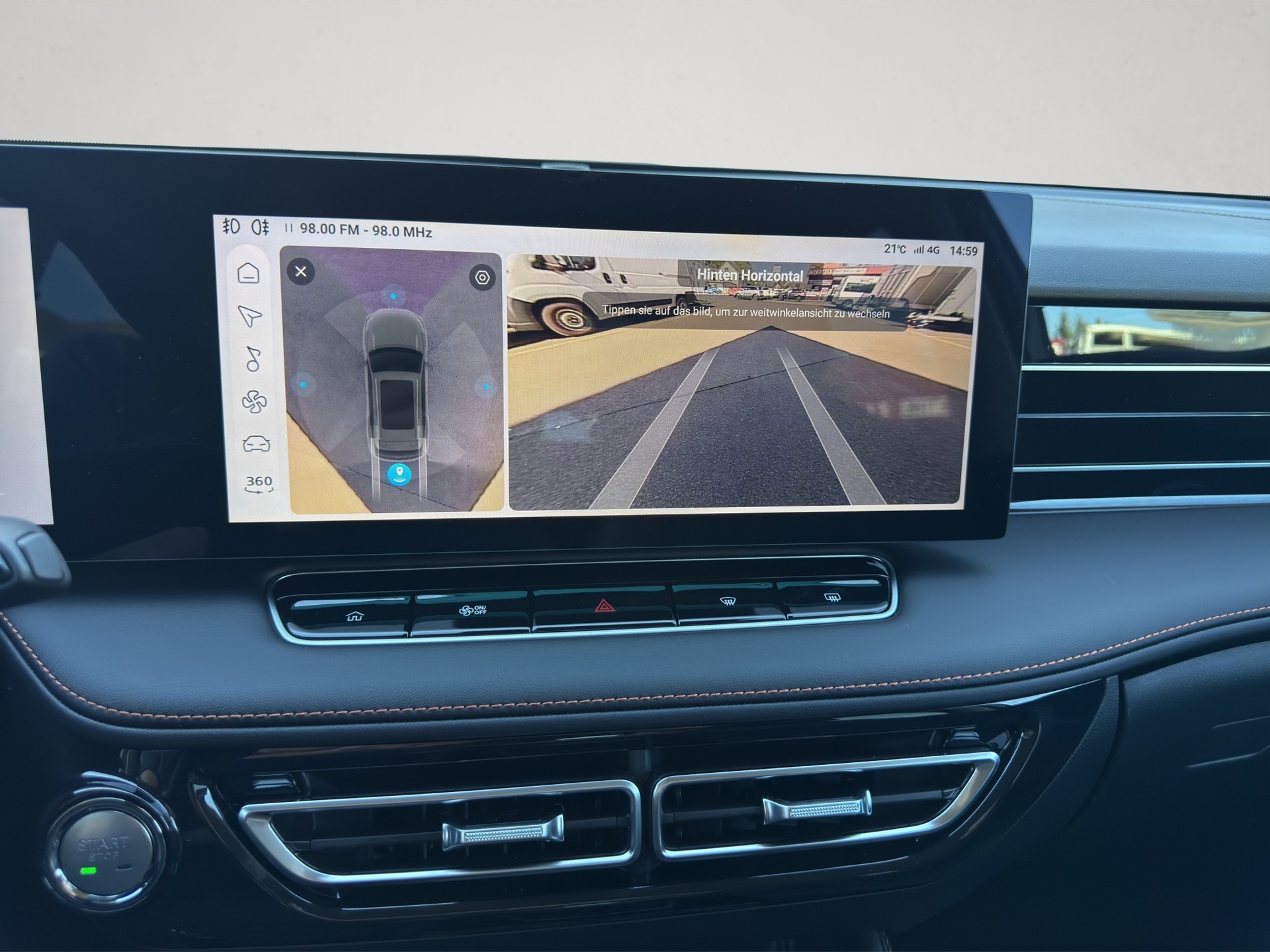 MG HS 1.5 T PHEV Luxury-image-10