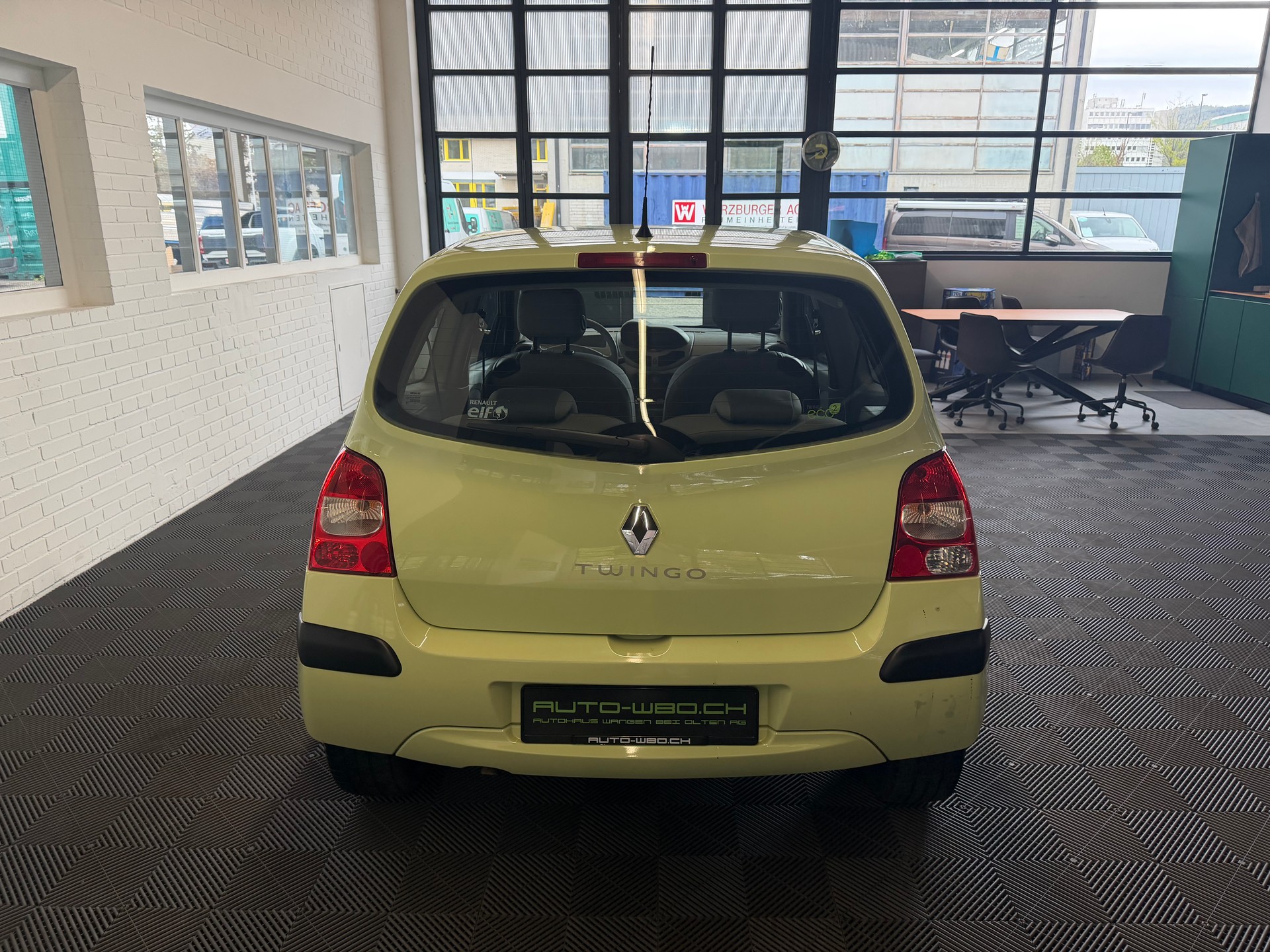 RENAULT Twingo 1.2 Expression-showroom-element-3
