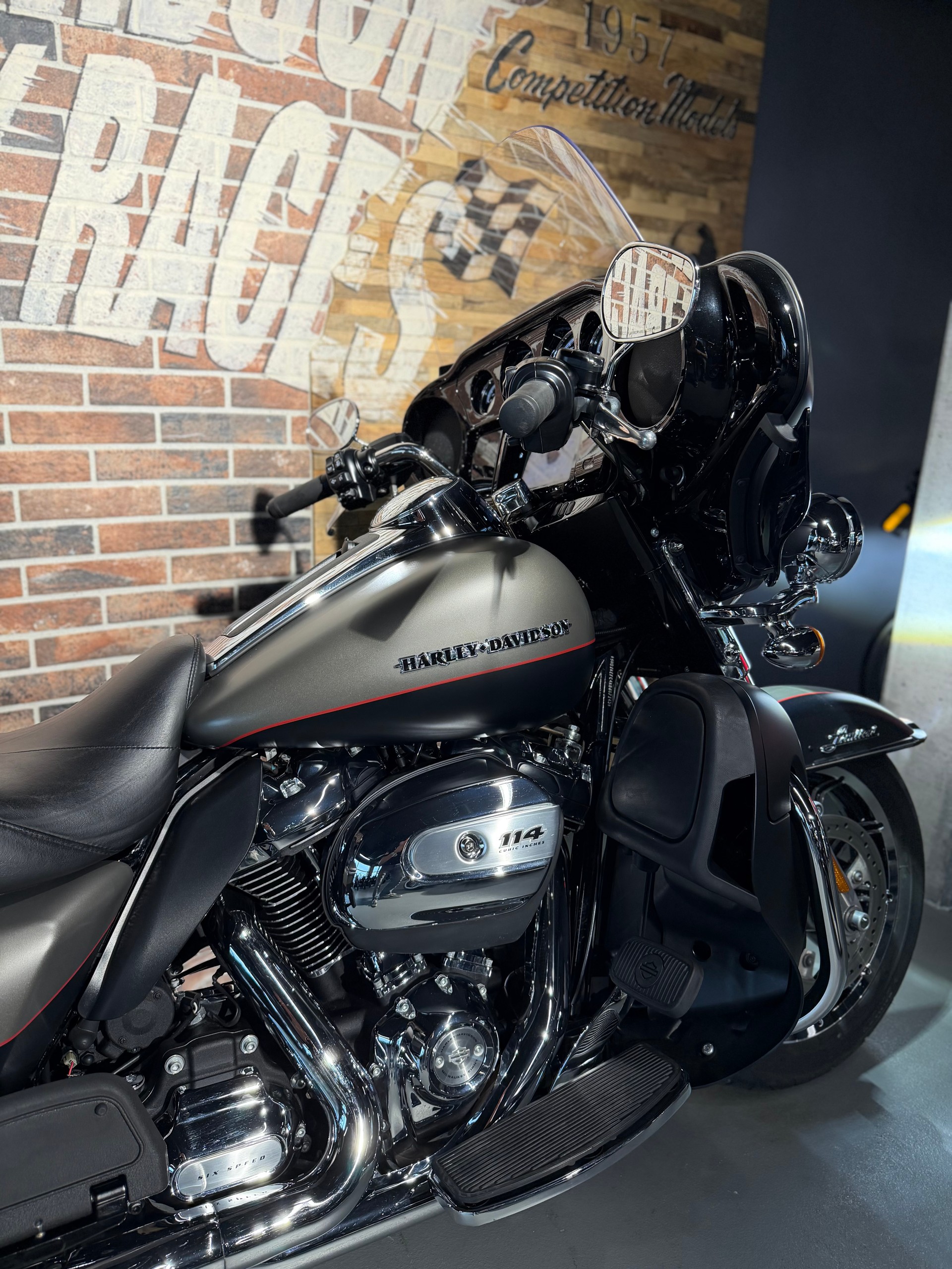 HARLEY-DAVIDSON FLHTK Electra Glide Ultra Limited 114-image-7