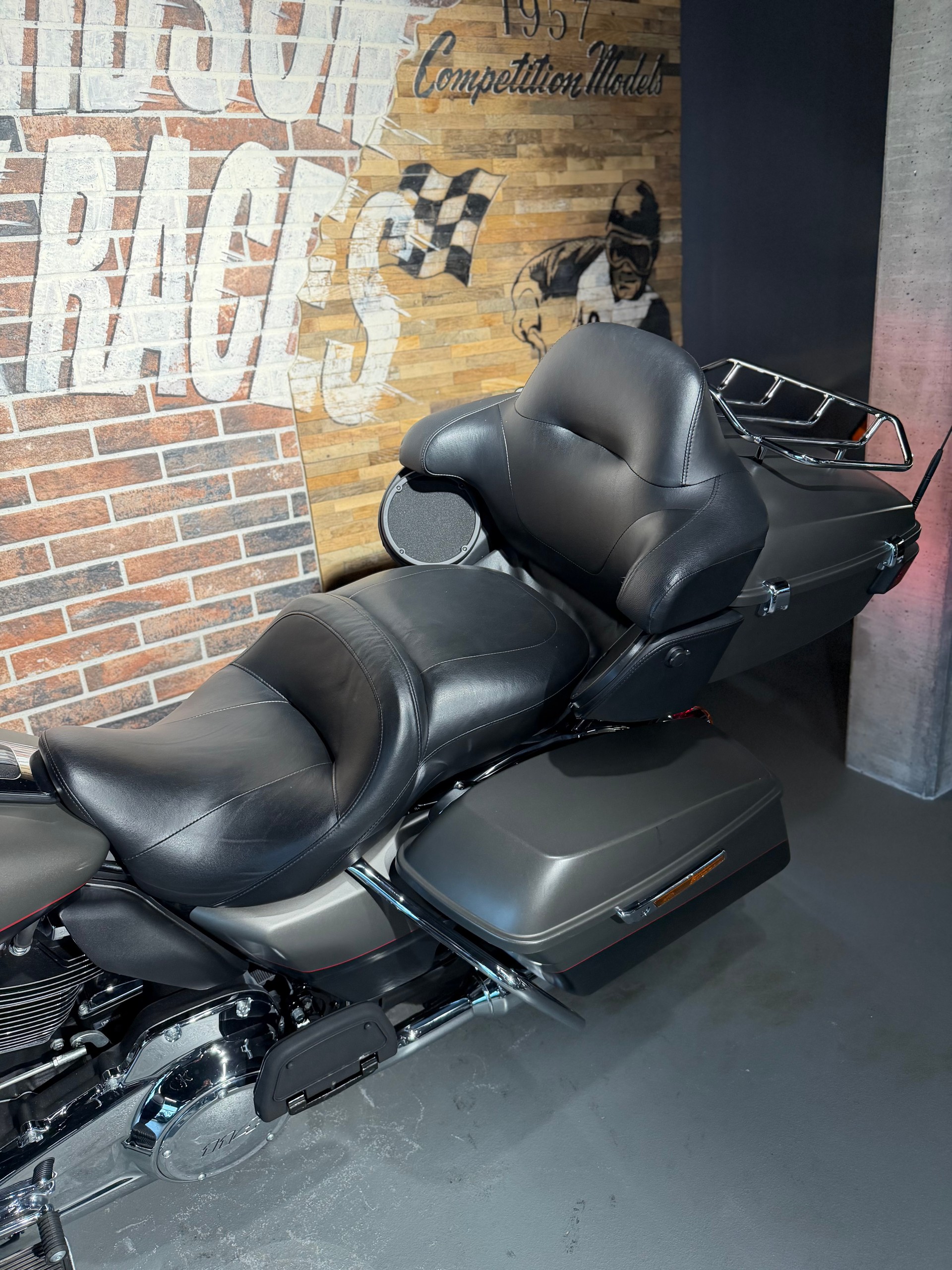 HARLEY-DAVIDSON FLHTK Electra Glide Ultra Limited 114-image-6