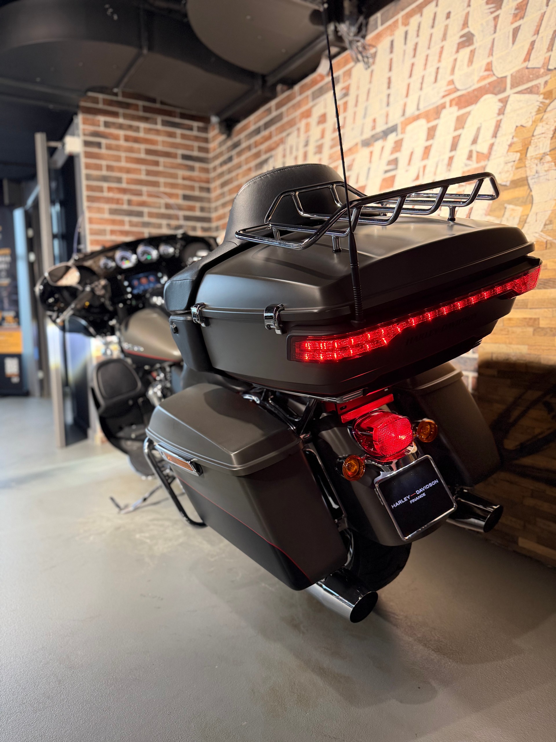 HARLEY-DAVIDSON FLHTK Electra Glide Ultra Limited 114-image-5