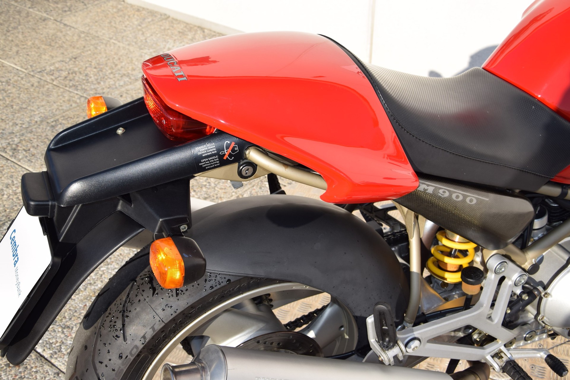 DUCATI Monster 900-image-8