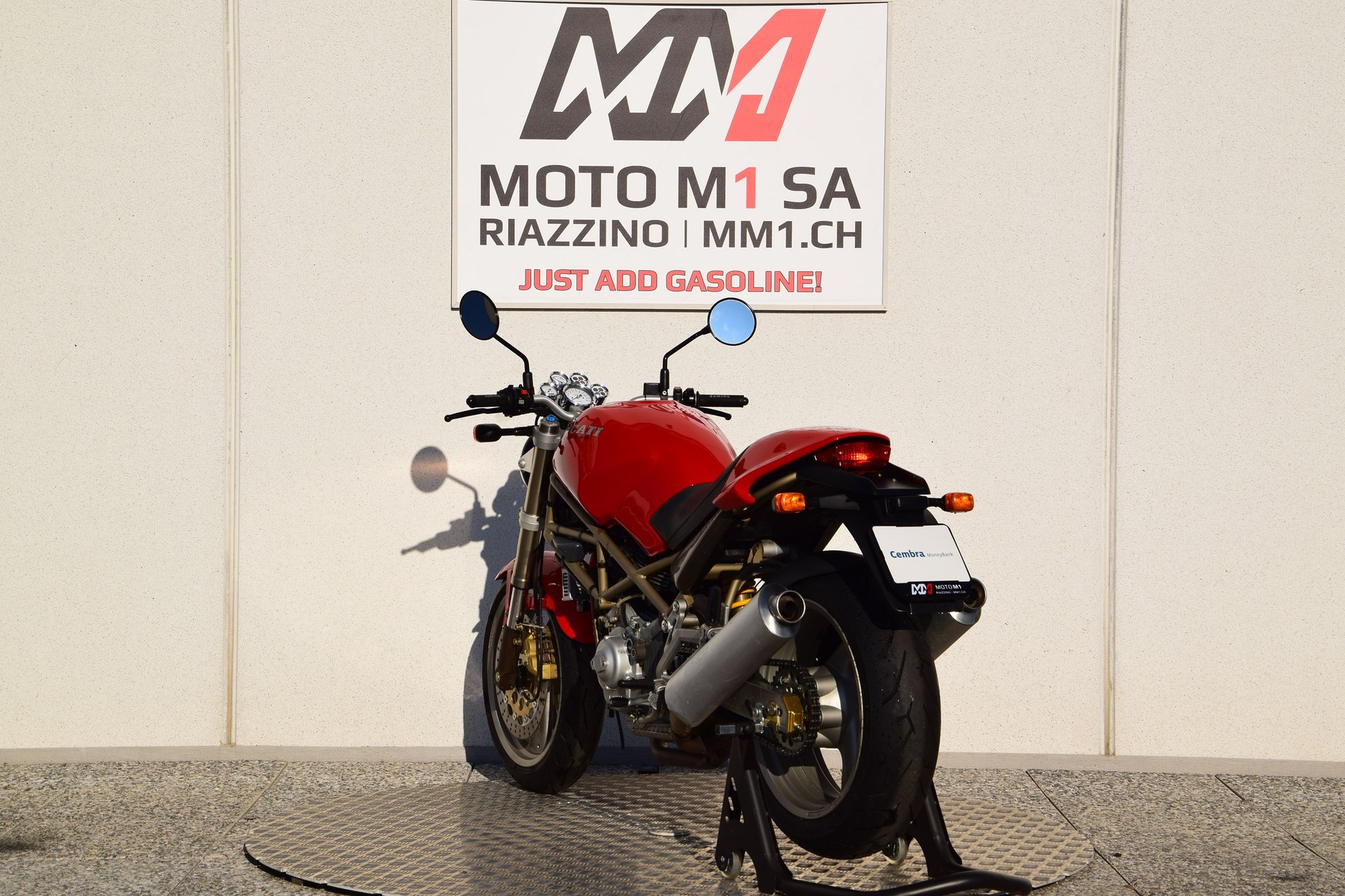 DUCATI Monster 900-image-5
