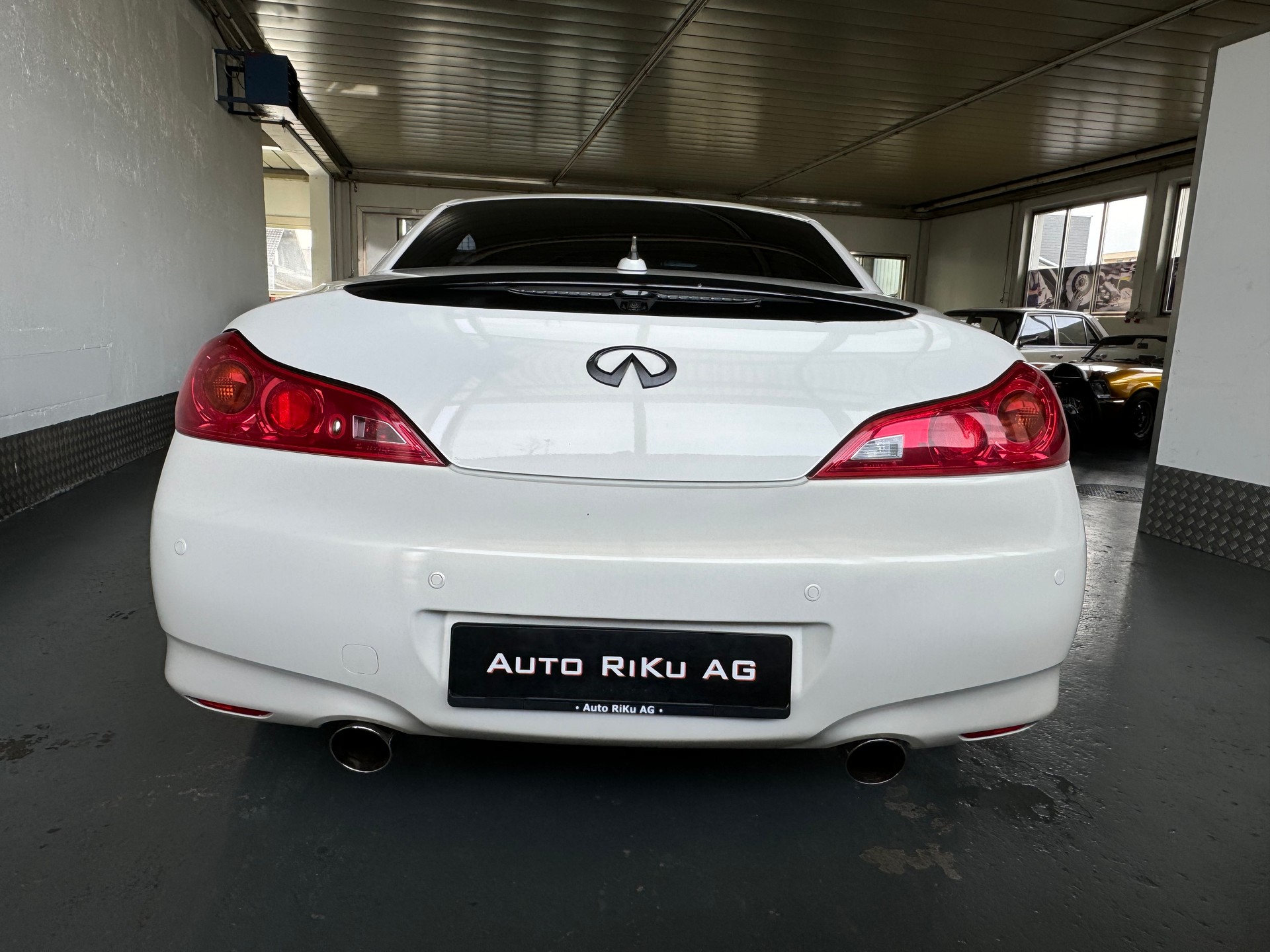 INFINITI G37 Cabrio GT Premium Automatic-image-19