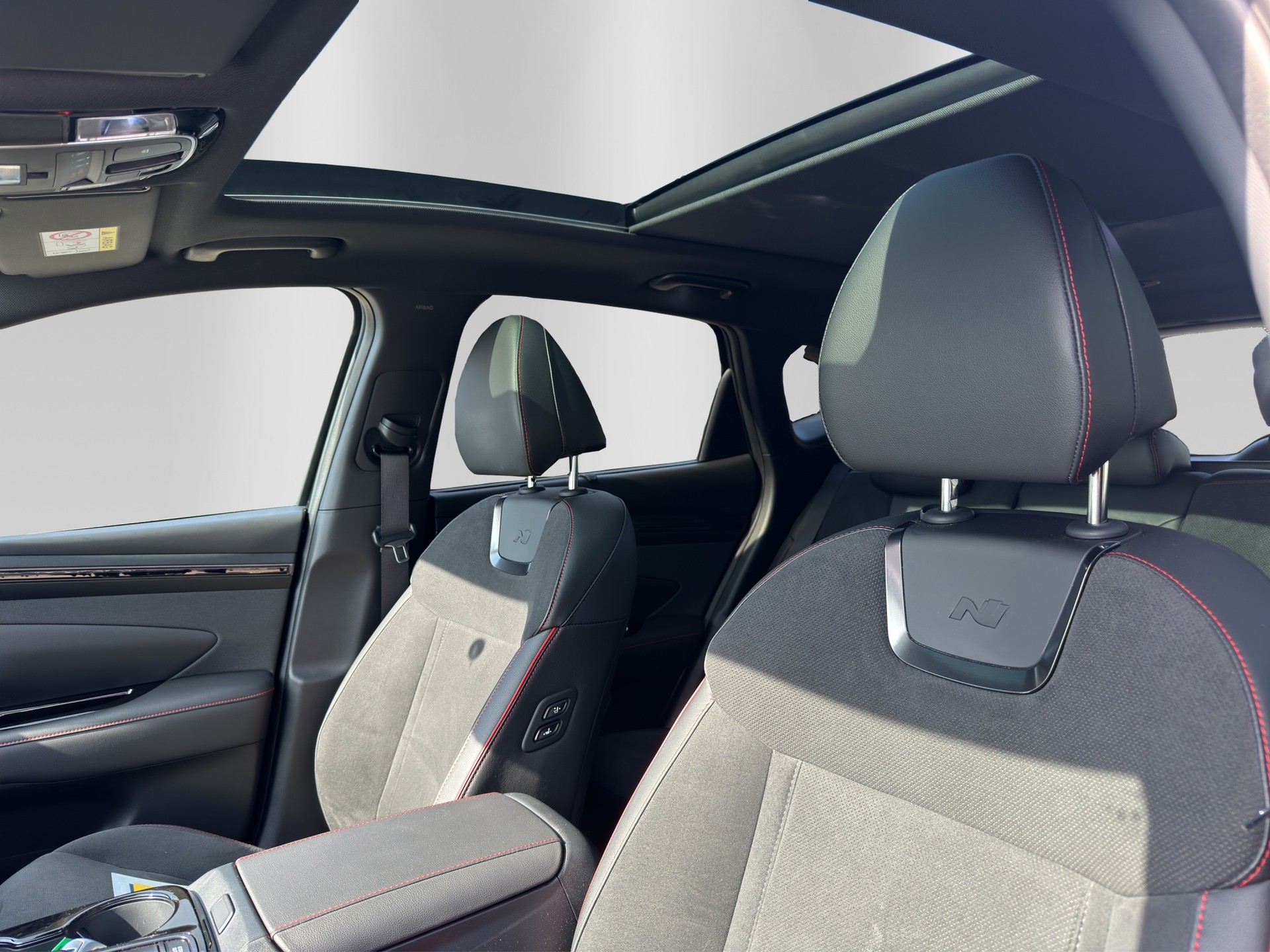 HYUNDAI Tucson 1,6PHEV N LUX 4WD-image-12