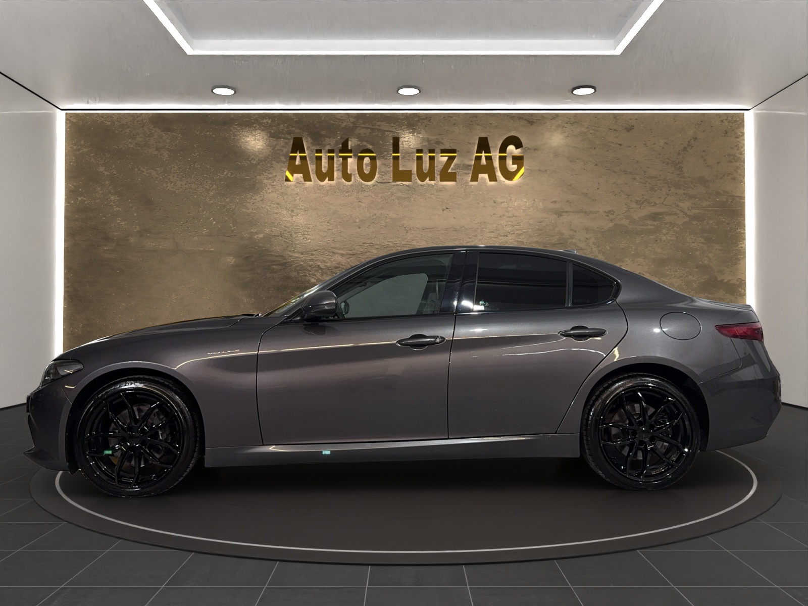ALFA ROMEO Giulia 2.0 Veloce Q4 Automatic-image-5