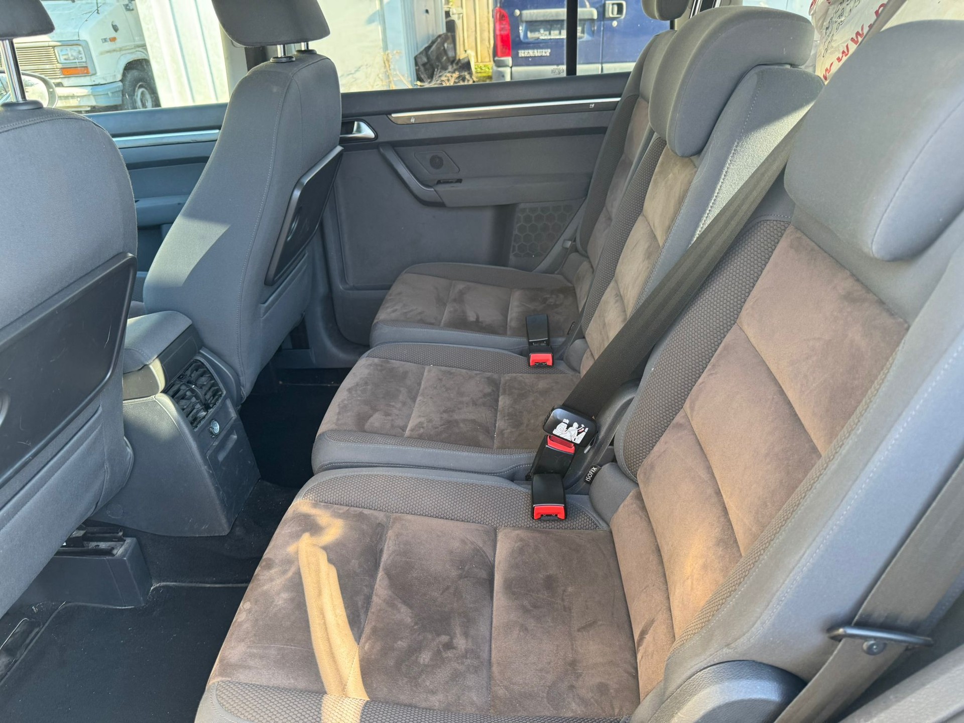 VW Touran 1.4 TSI Highline-image-9