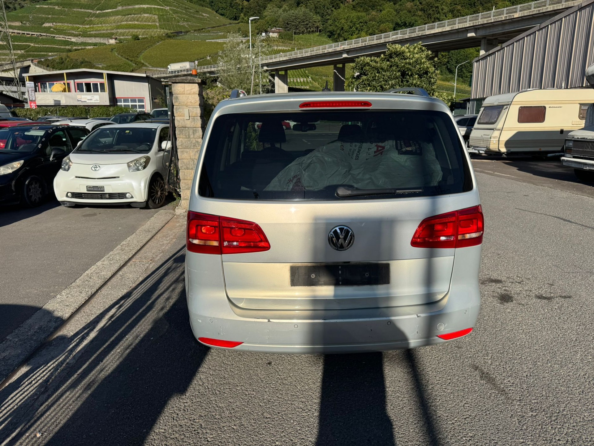 VW Touran 1.4 TSI Highline-image-2