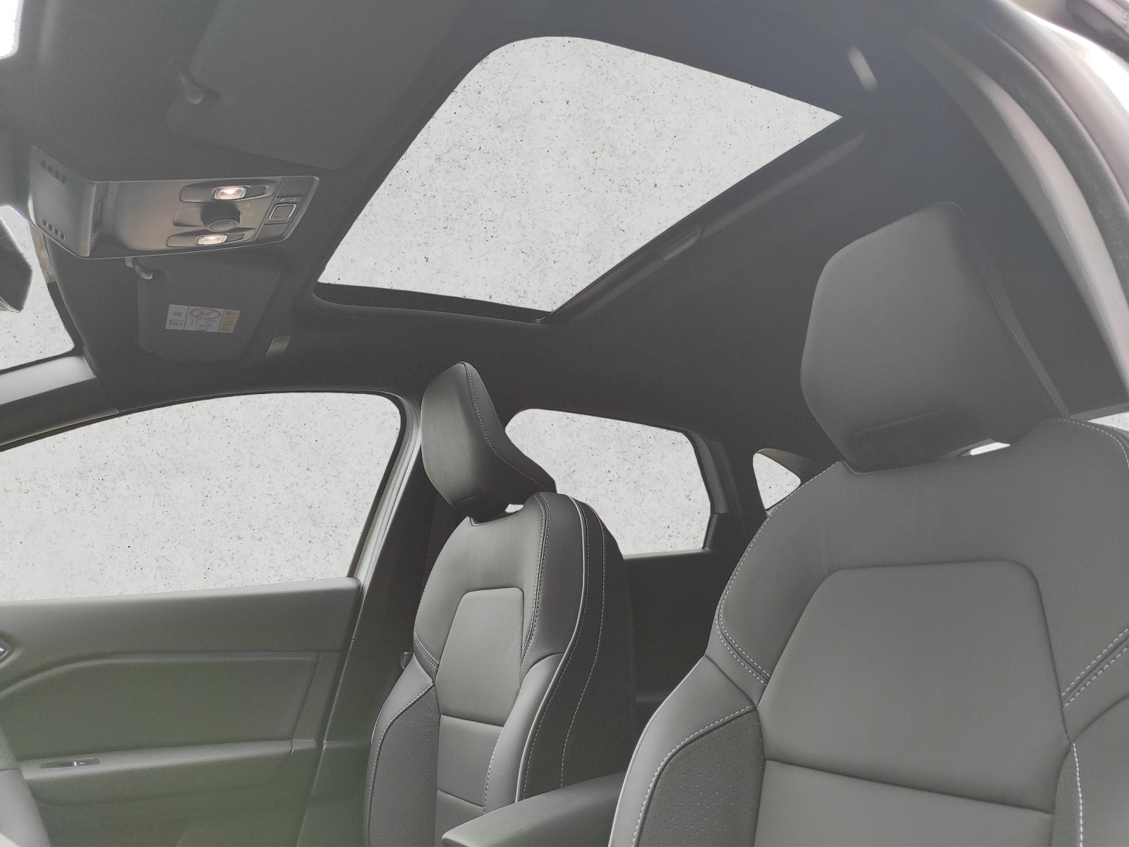 MITSUBISHI ASX 1.8 HEV Instyle-image-15