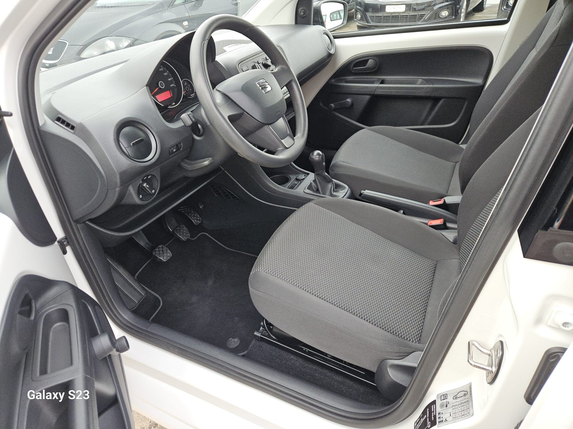 SEAT Mii 1.0 Reference EcoFuel-image-10