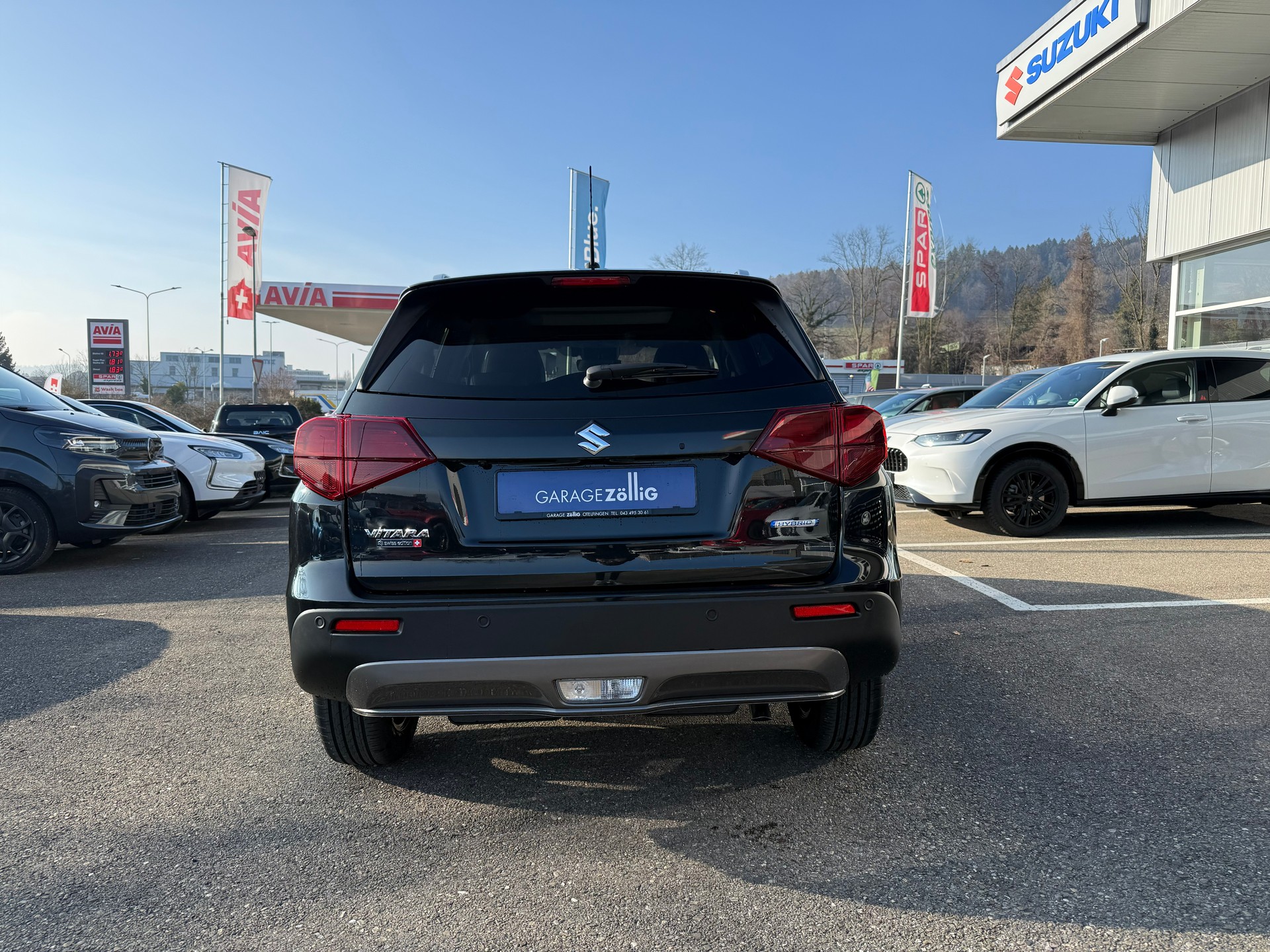 SUZUKI Vitara 1.4 Boosterjet Sakura Top 4x4 Hybrid Automatic-image-4