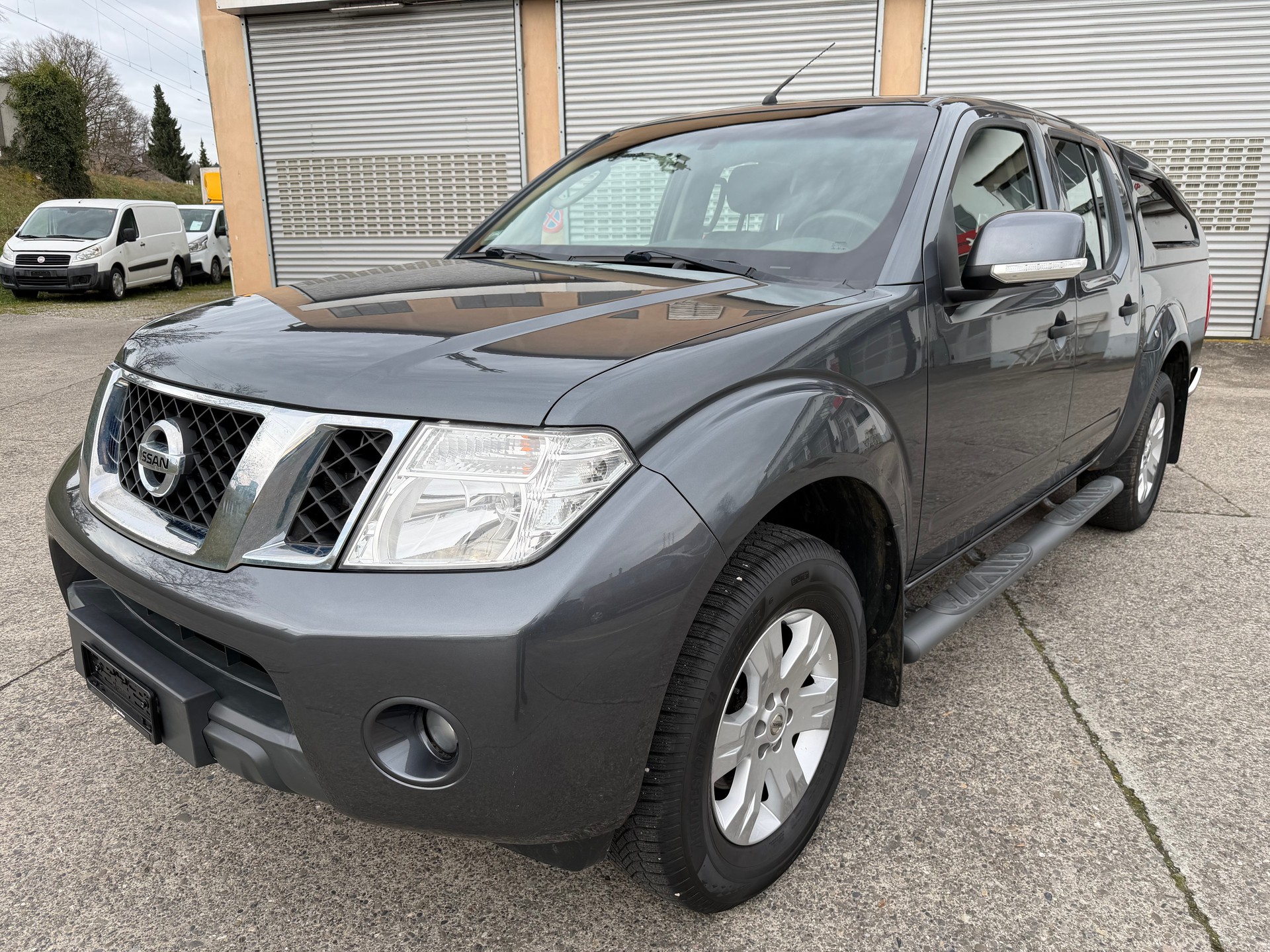 NISSAN Navara Double Cab LE 2.5 dCi 4WD LB