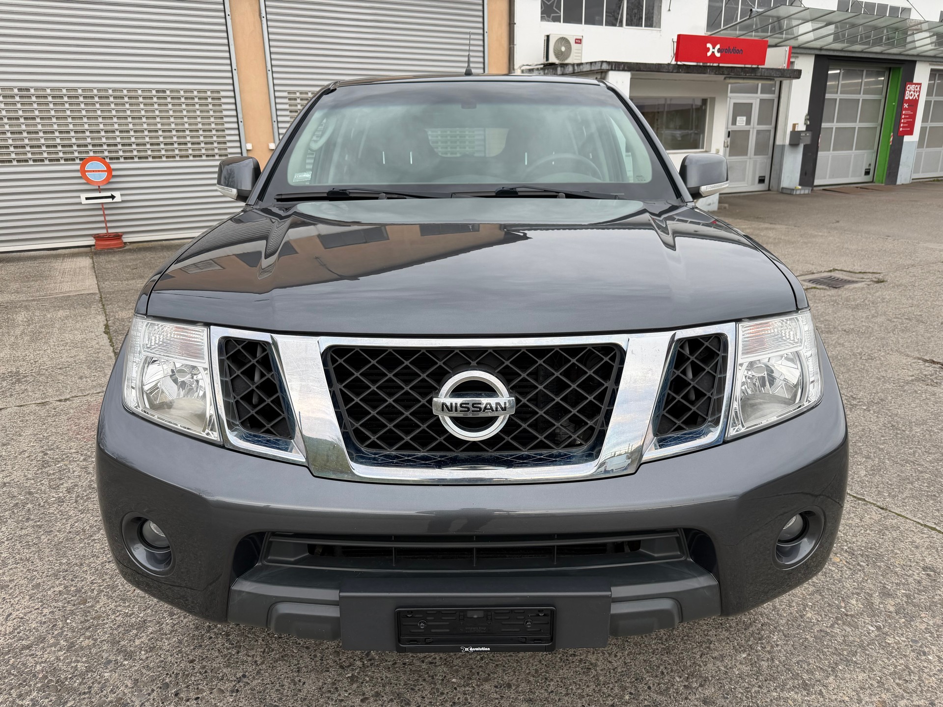 NISSAN Navara Double Cab LE 2.5 dCi 4WD LB-image-7