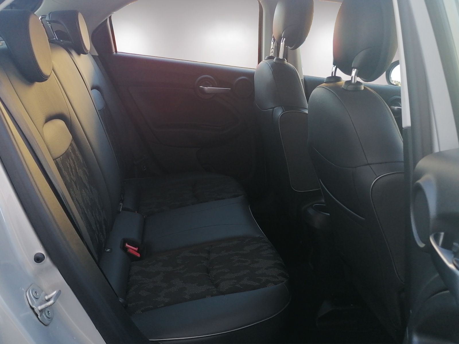 FIAT 500X 1.5 Hybrid Cross-image-6