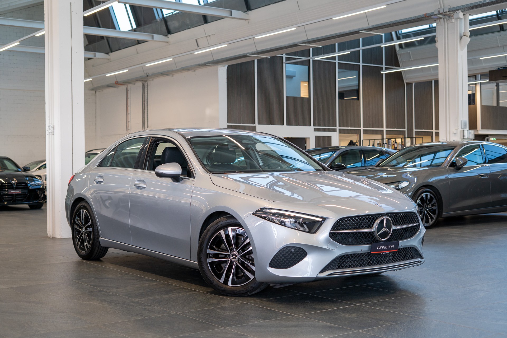 MERCEDES-BENZ A 220 Progressive 4m Limousine / Facelift / Rückfahrkamera / Sitzheizung-showroom-element-2