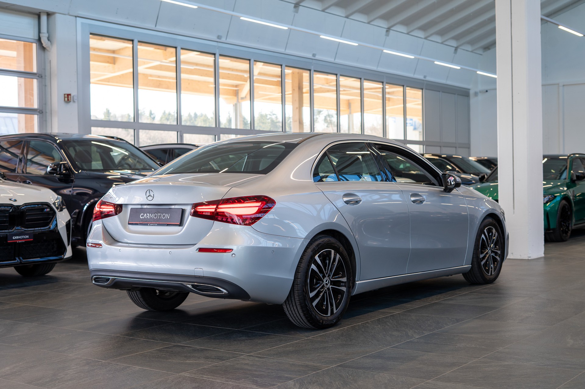 MERCEDES-BENZ A 220 Progressive 4m Limousine / Facelift / Rückfahrkamera / Sitzheizung-showroom-element-3