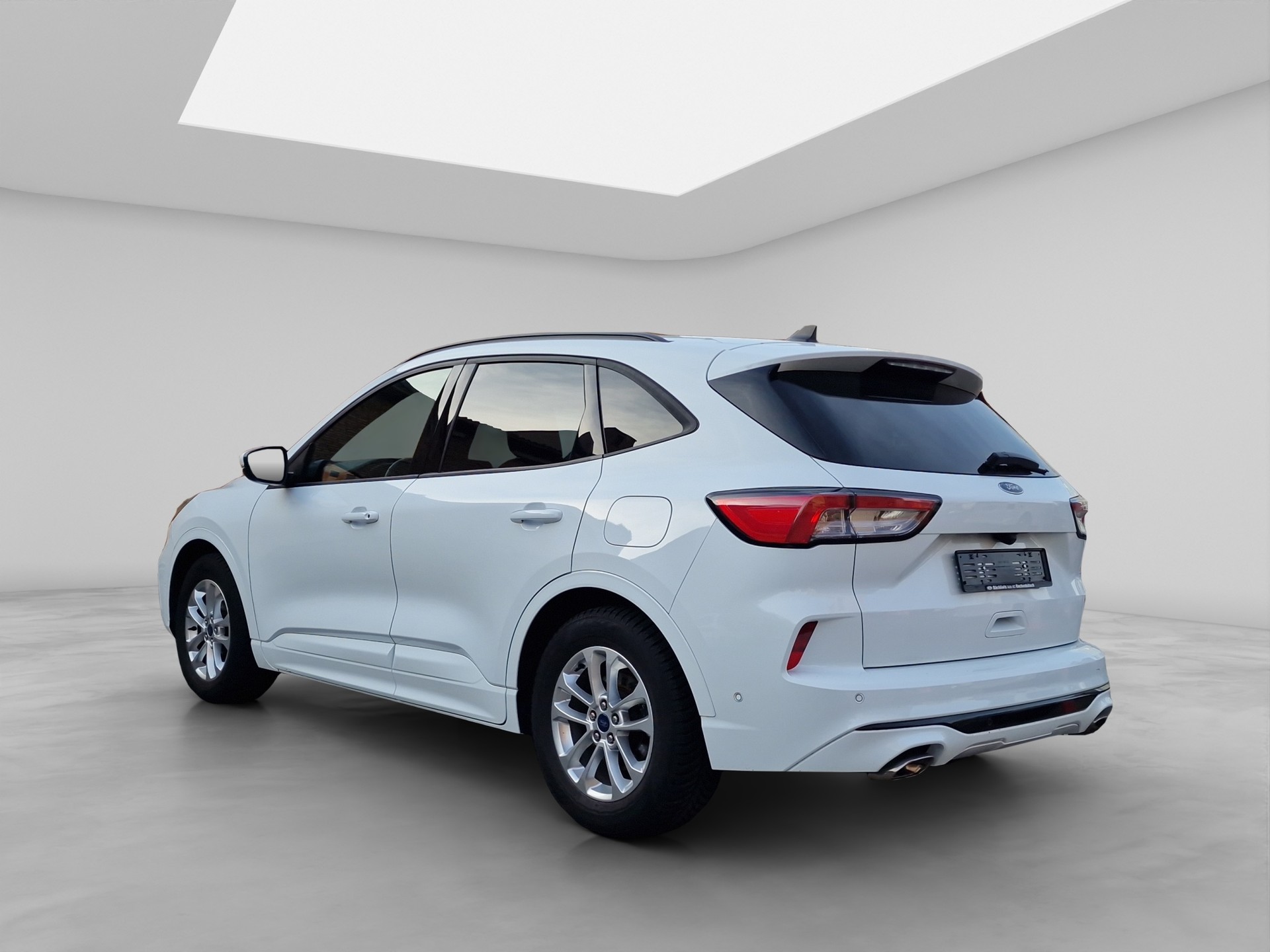 FORD Kuga 1.5 TDCi Titanium 2WD Automat-showroom-element-3