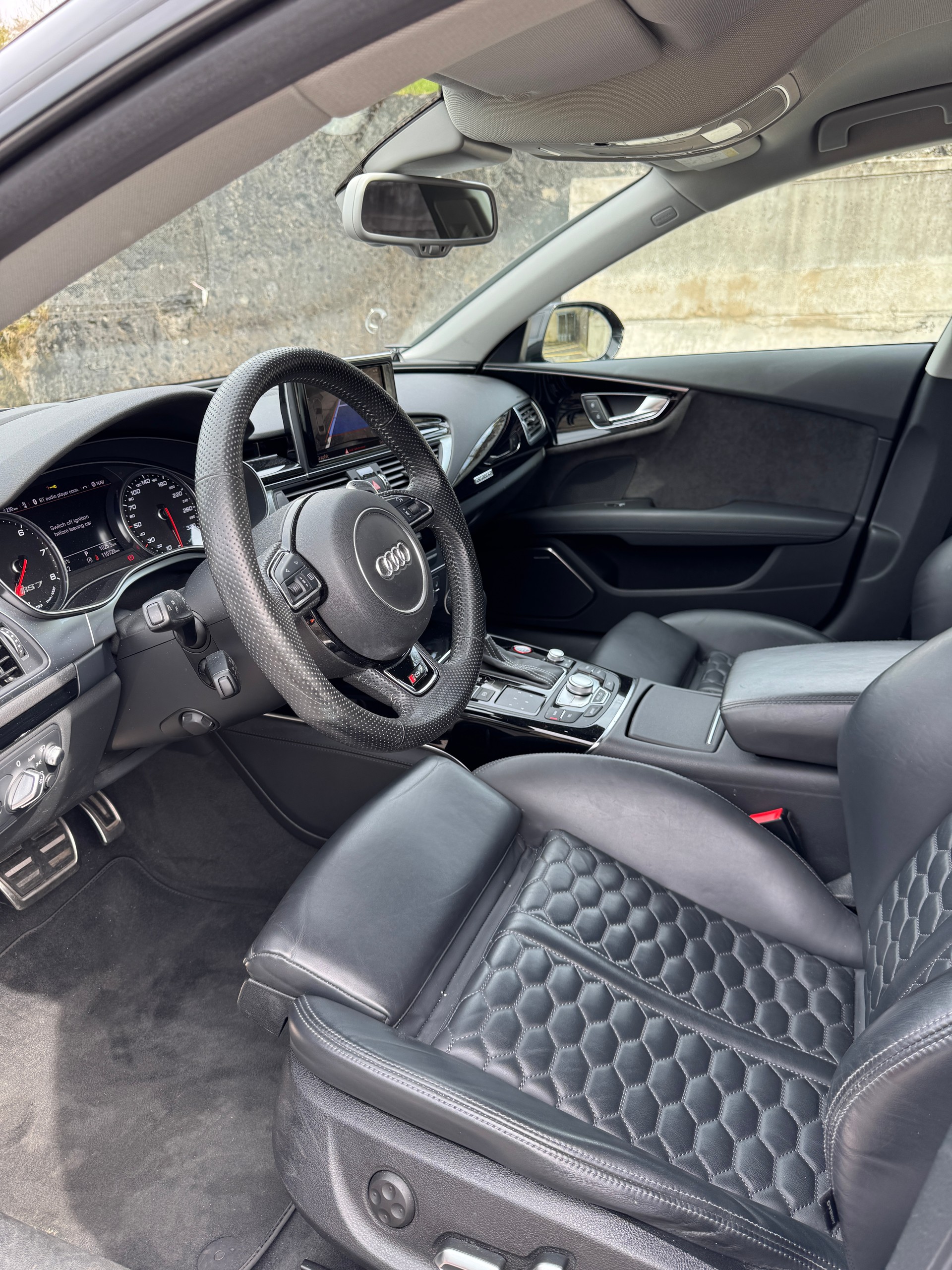 AUDI RS7 Sportback 4.0 TFSI V8 quattro S-tronic-image-5