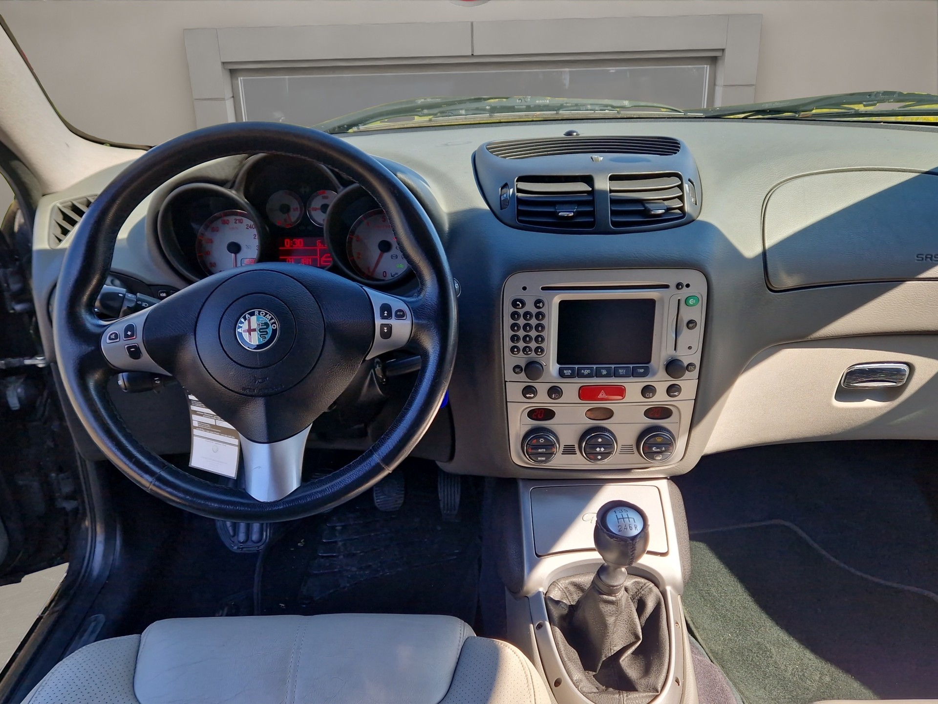 ALFA ROMEO GT 3.2 V6 Distinctive-image-9