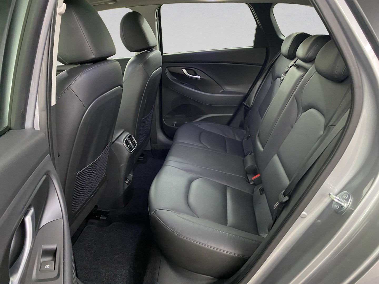 HYUNDAI i30 Wagon 1.5 T-GDi Vertex 48V MH DCT-image-12
