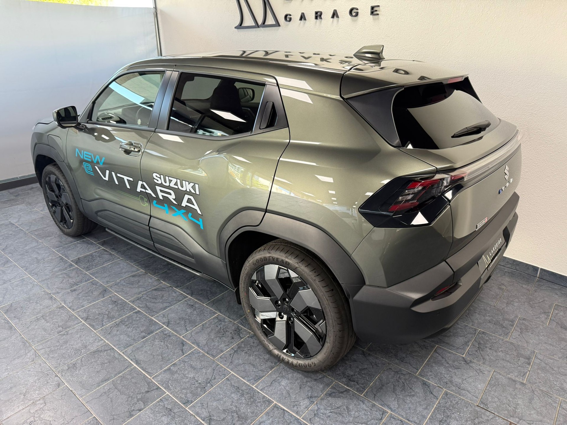 SUZUKI Compact Top 4x4-image-5