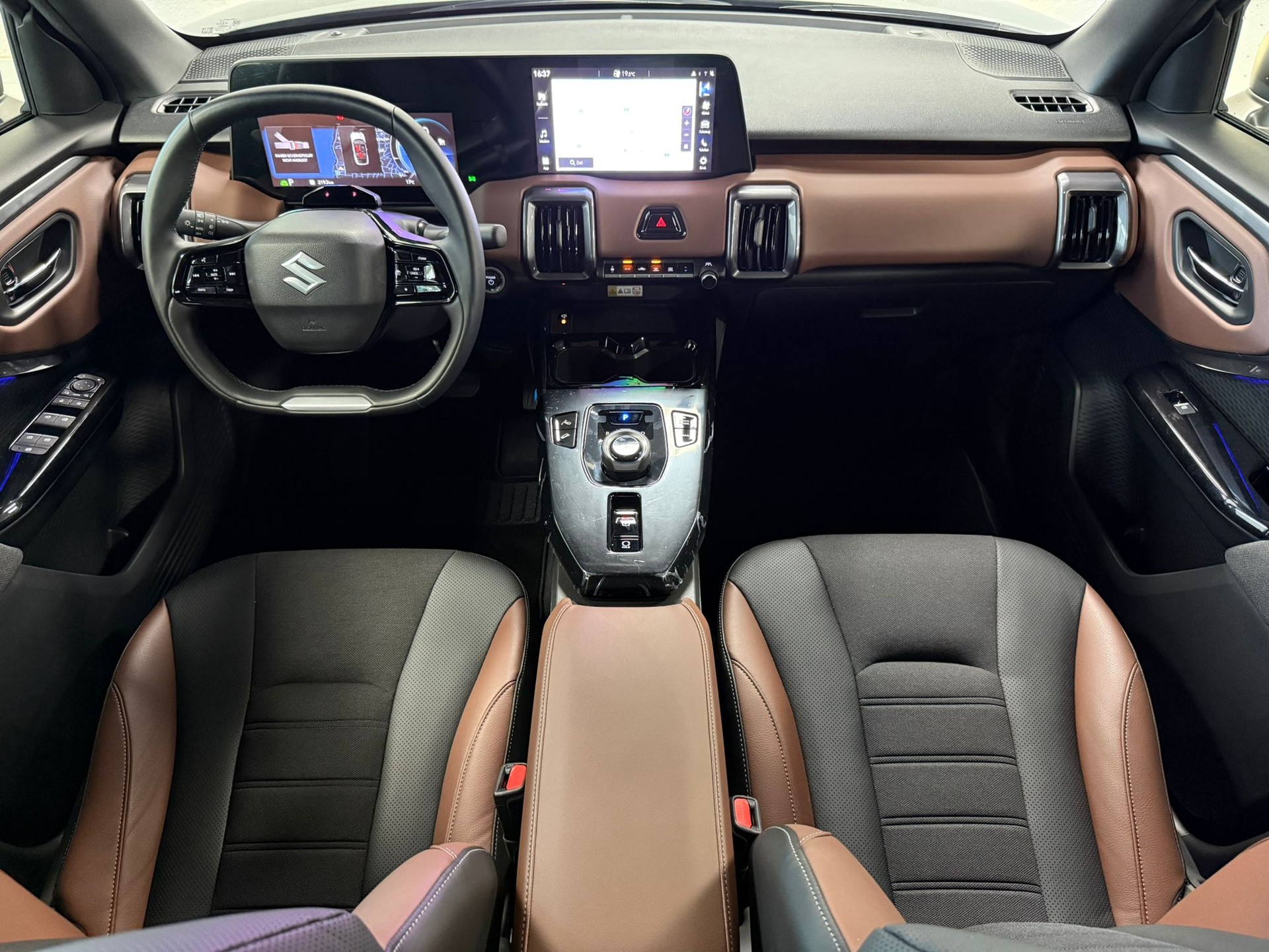 SUZUKI Compact Top 4x4-image-12