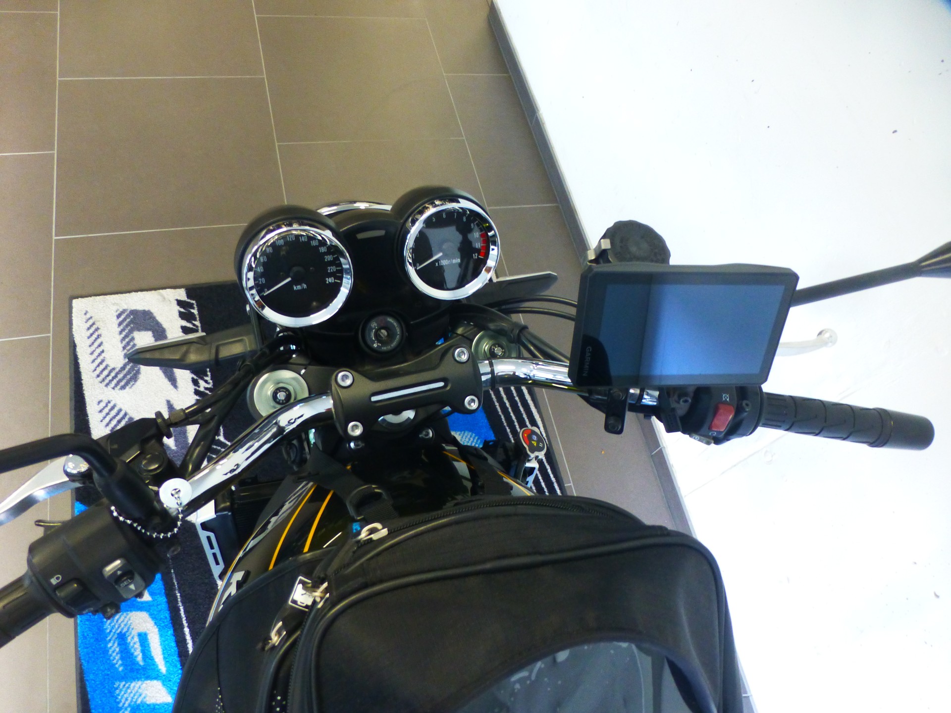 KAWASAKI Z 900 RS-image-5