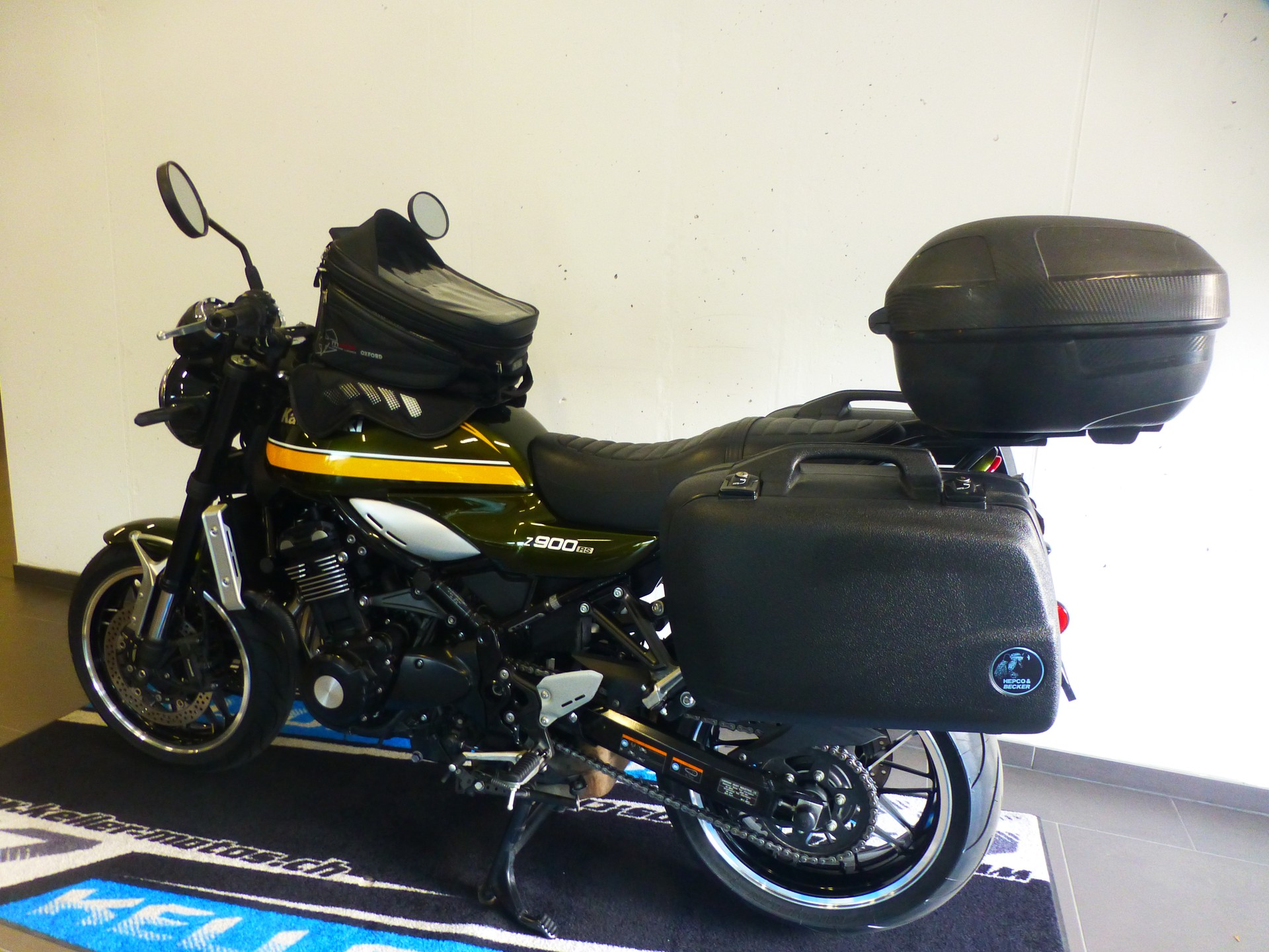 KAWASAKI Z 900 RS-showroom-element-3