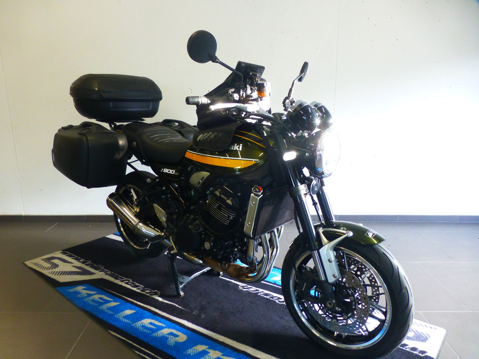KAWASAKI Z 900 RS-image-12